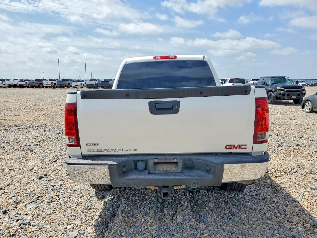 2012 Gmc Sierra K1500 Sle White vin: 3GTP2VE7XCG122635