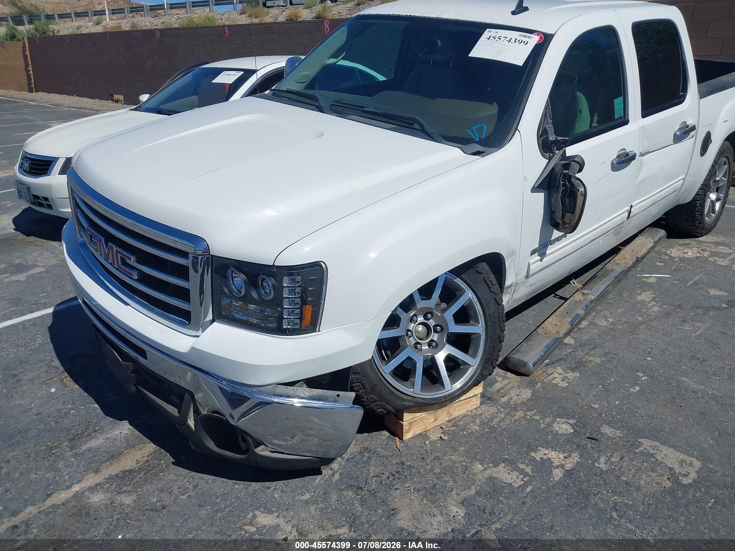 2012 Gmc Sierra 1500 Sle White vin: 3GTP2VEA6CG214370