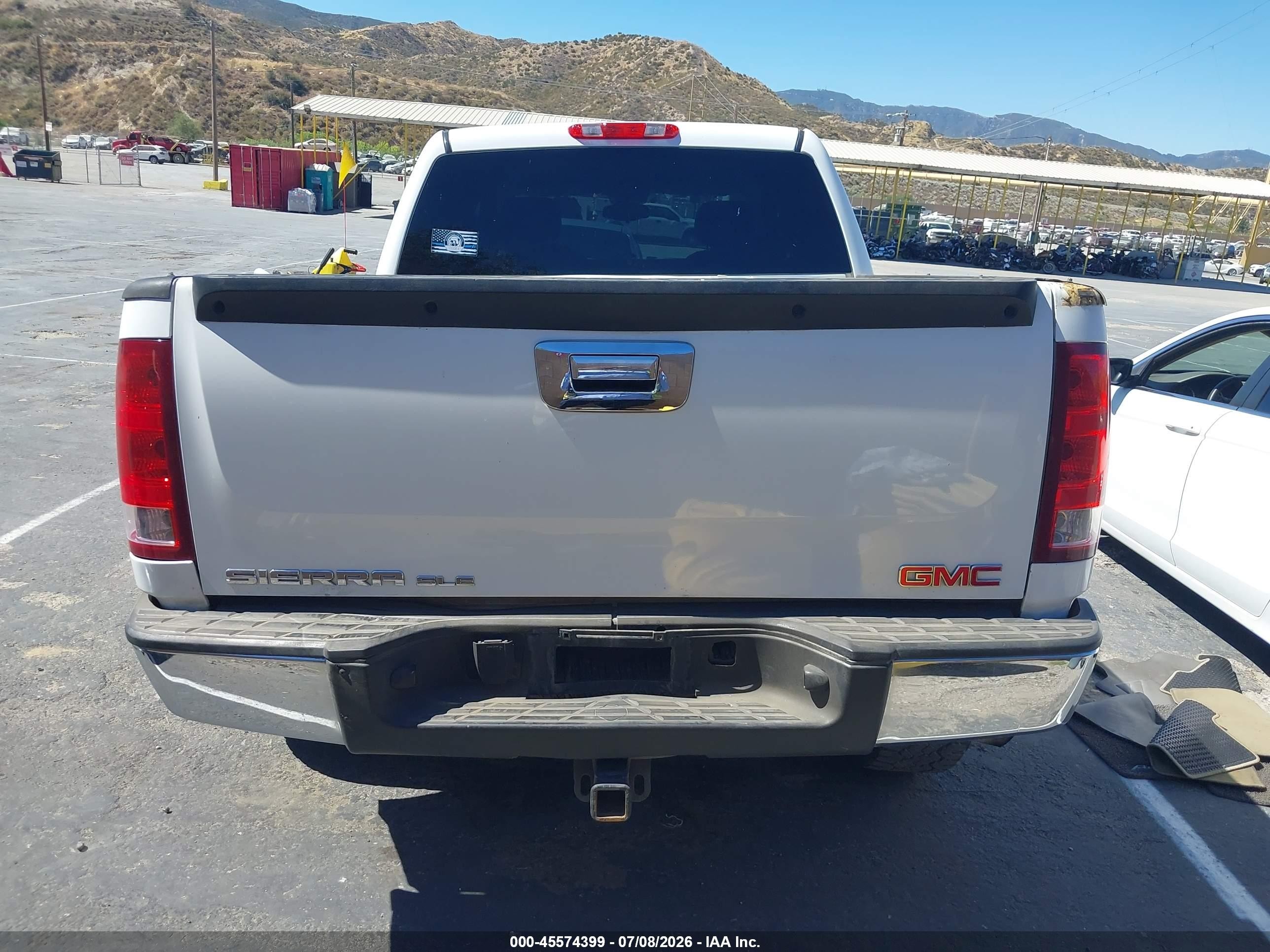 2012 Gmc Sierra 1500 Sle White vin: 3GTP2VEA6CG214370