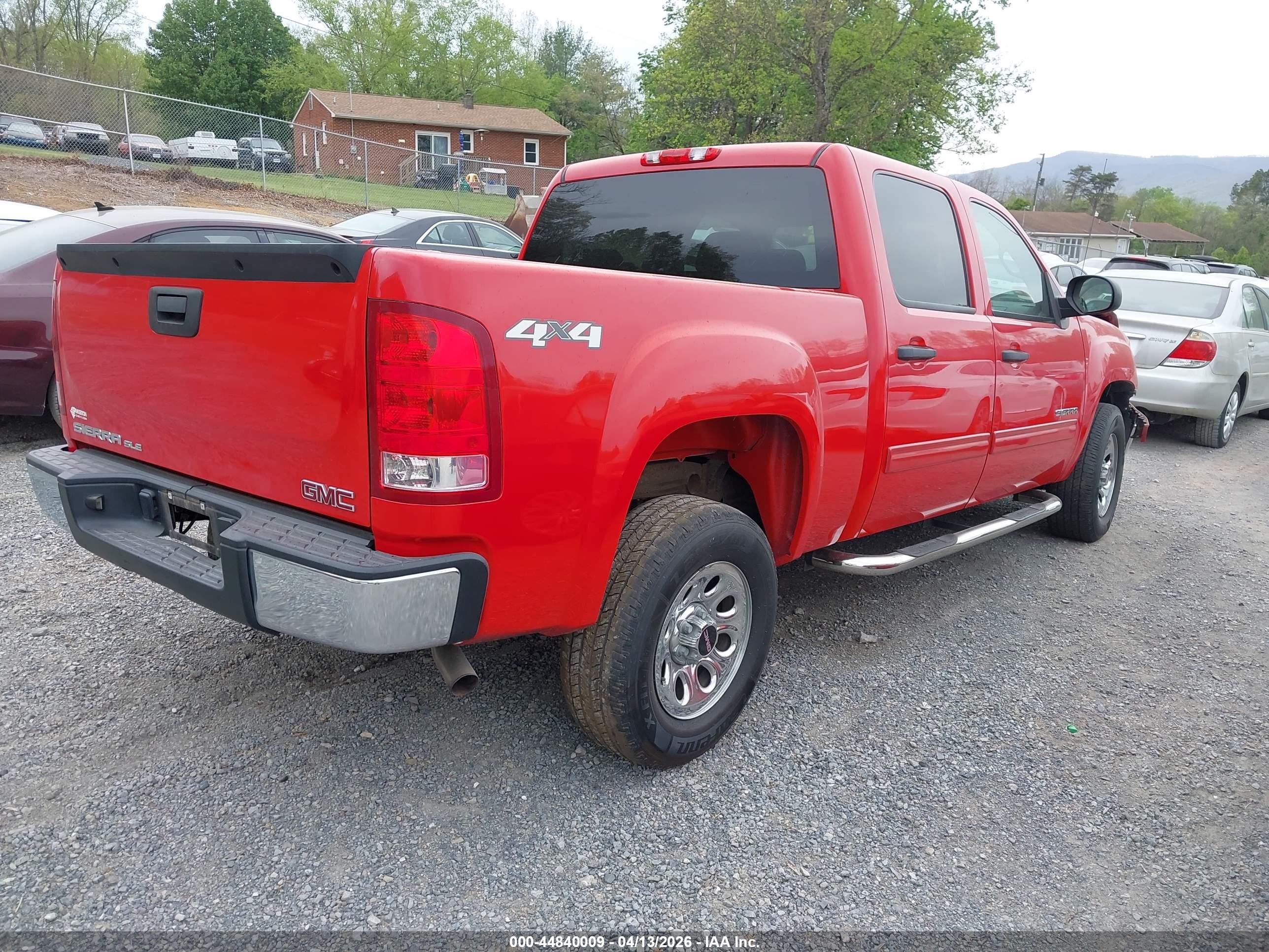 2013 Gmc Sierra 1500 Sle Красный vin: 3GTP2VEA6DG334199