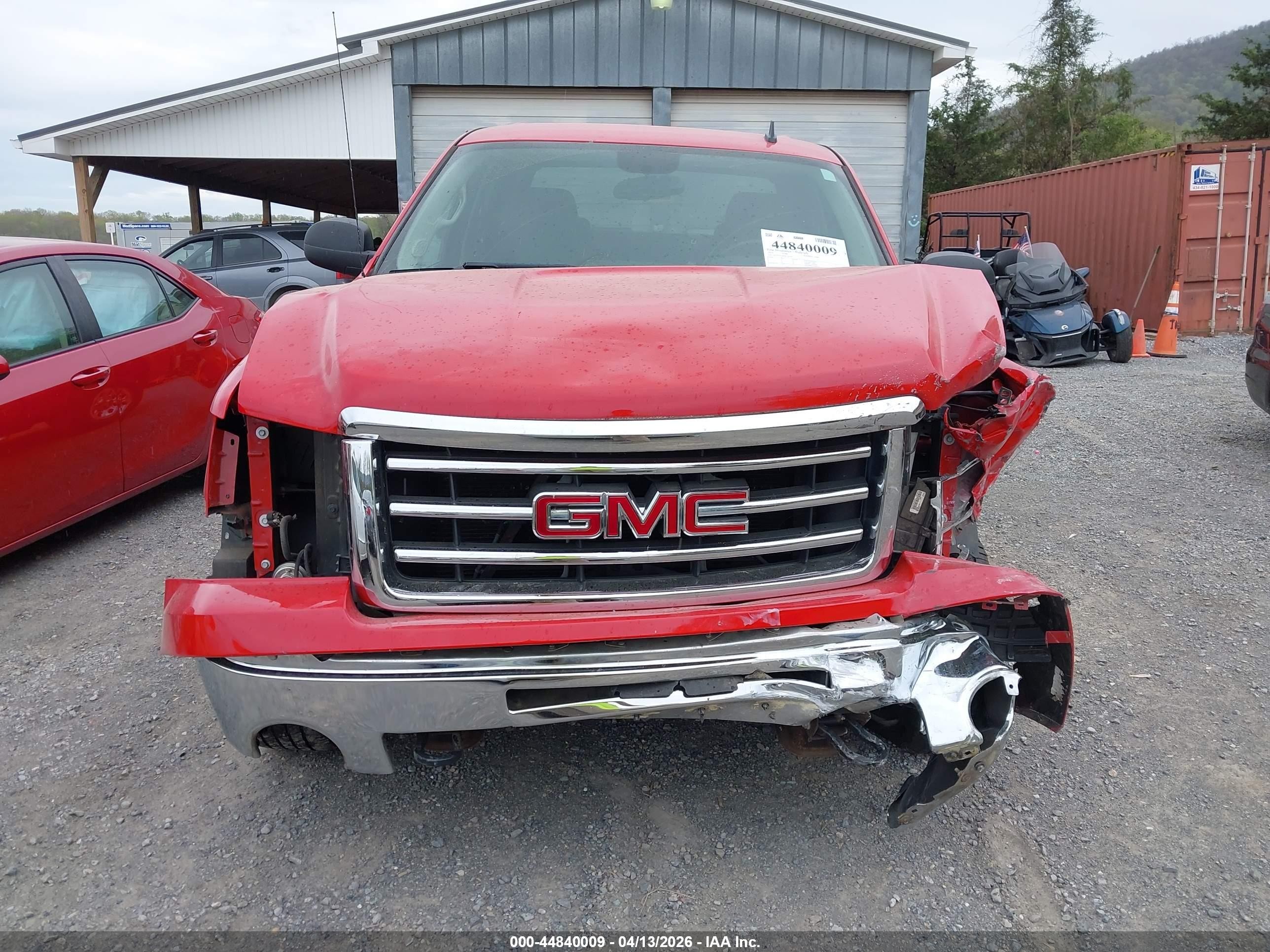 2013 Gmc Sierra 1500 Sle Красный vin: 3GTP2VEA6DG334199