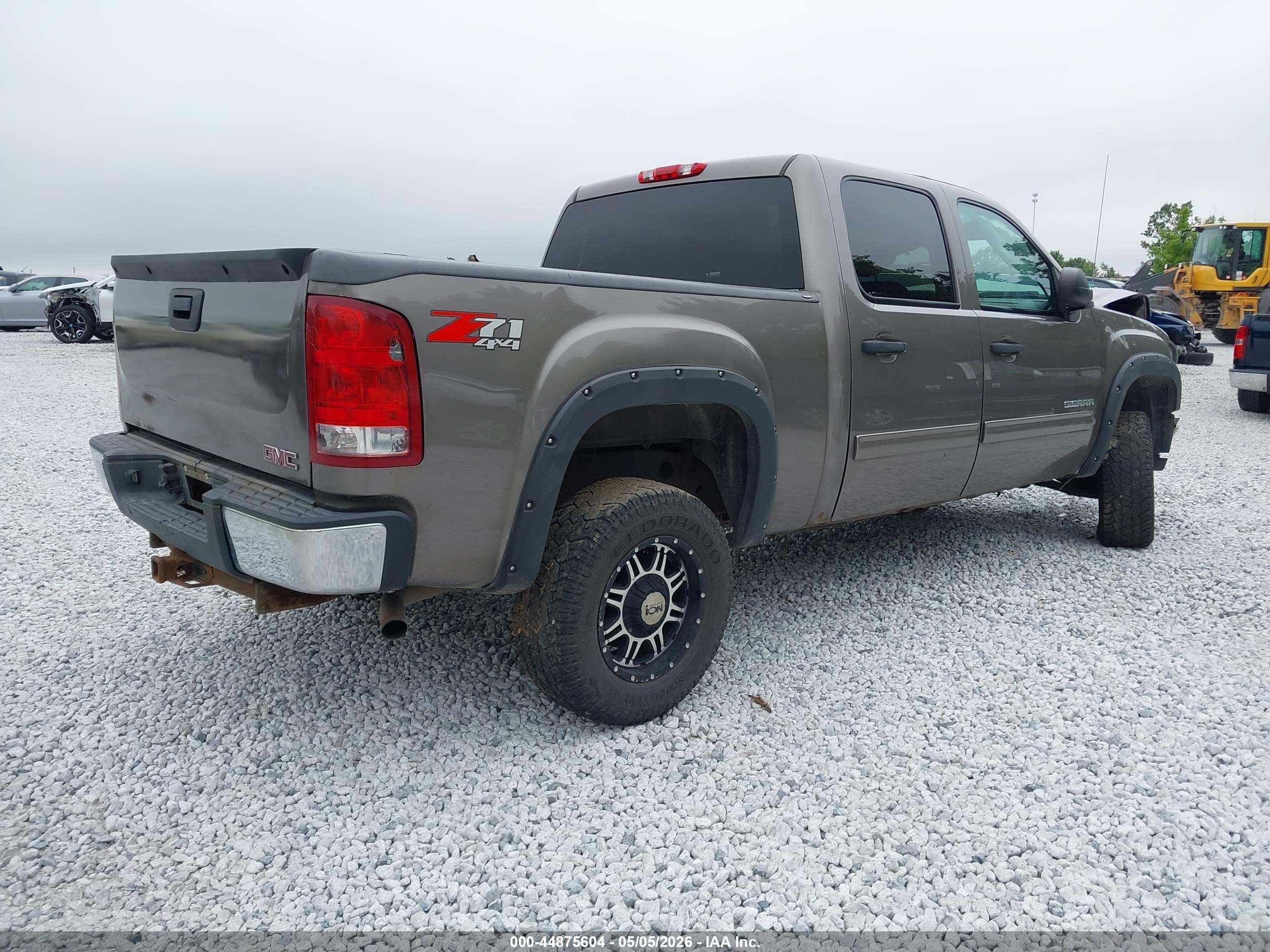 2013 Gmc Sierra 1500 Sle Серебряный vin: 3GTP2VEA7DG350721