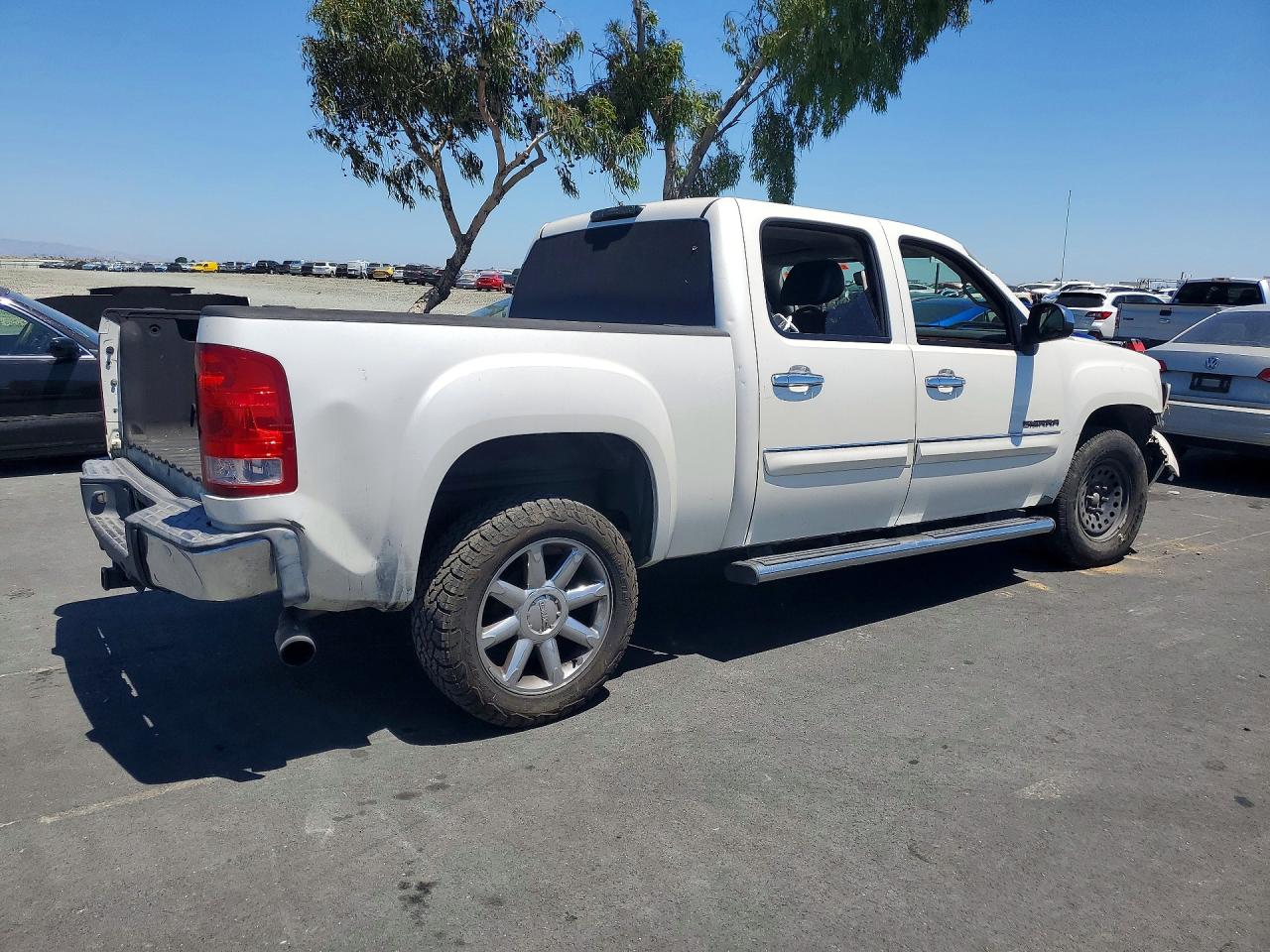 2011 Gmc Sierra K1500 Slt White vin: 3GTP2WE36BG227657