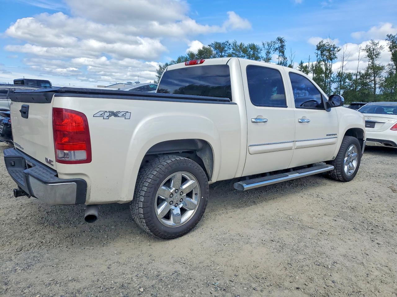 2013 Gmc Sierra K1500 Slt White vin: 3GTP2WE76DG264214