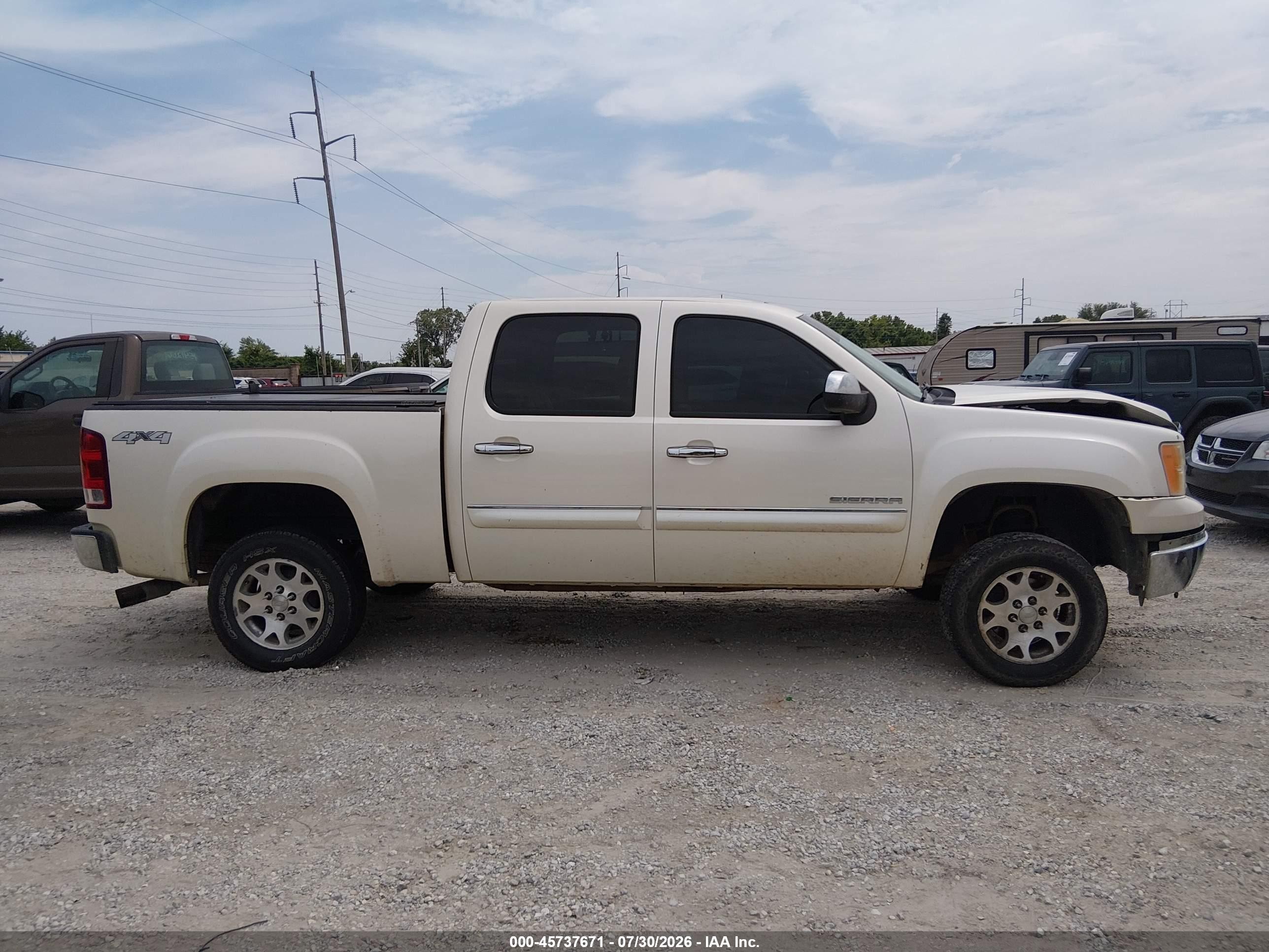 2013 Gmc Sierra 1500 Slt Белый vin: 3GTP2WE78DG219632