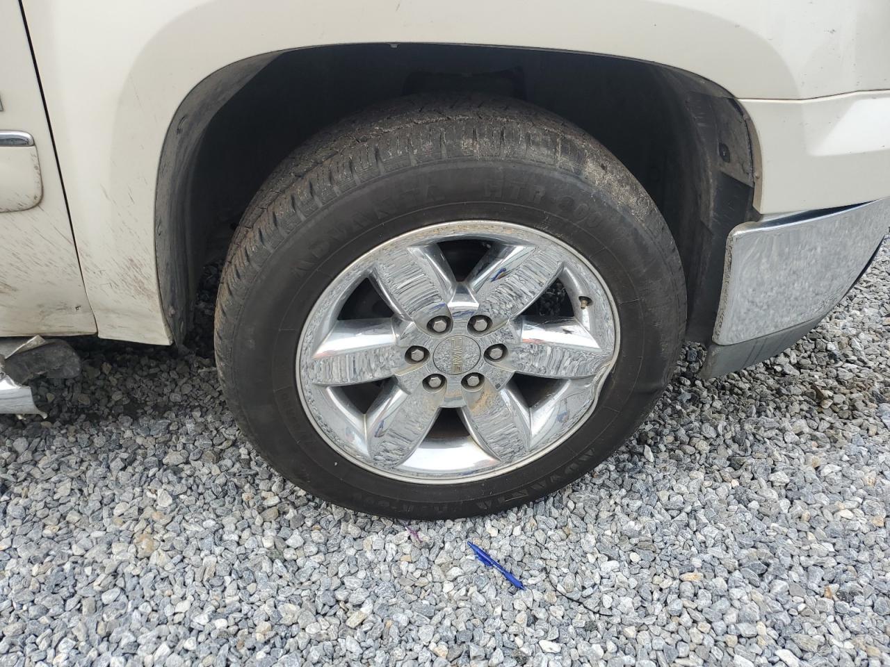 2013 Gmc Sierra K1500 Slt White vin: 3GTP2WE79DG104103 Damage: Right Front Wheel, Bent, Replacement Required