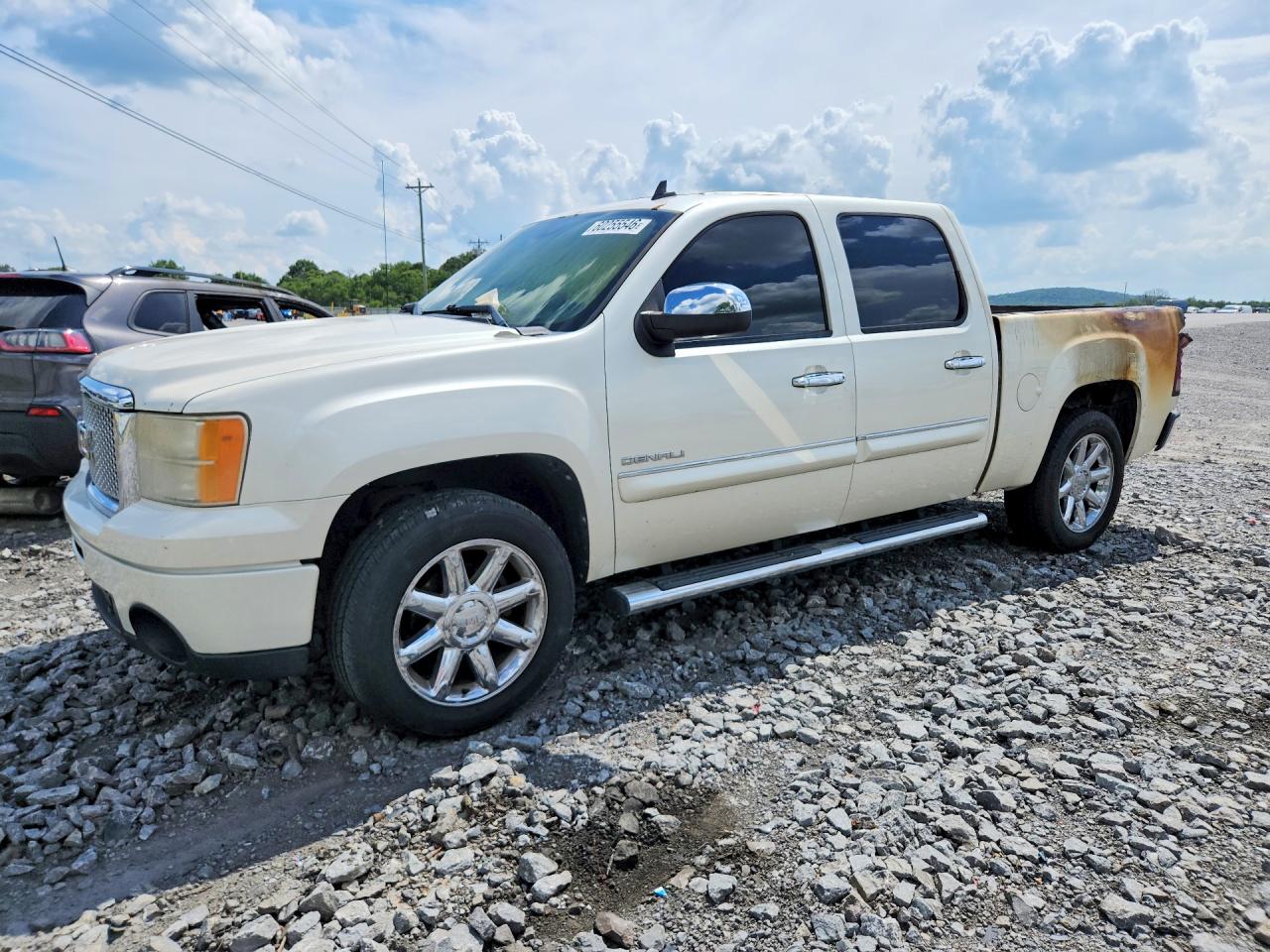2011 Gmc Sierra K1500 Denali Белый vin: 3GTP2XE21BG249661
