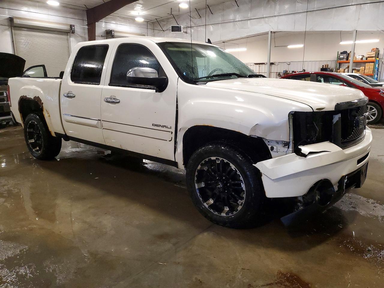2011 Gmc Sierra K1500 Denali White vin: 3GTP2XE22BG160679