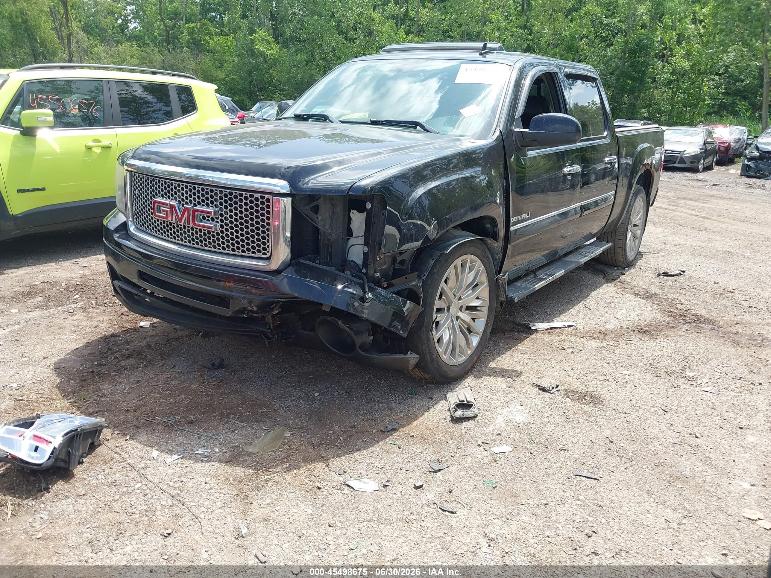 2011 Gmc Sierra 1500 Denali Черный vin: 3GTP2XE22BG331110