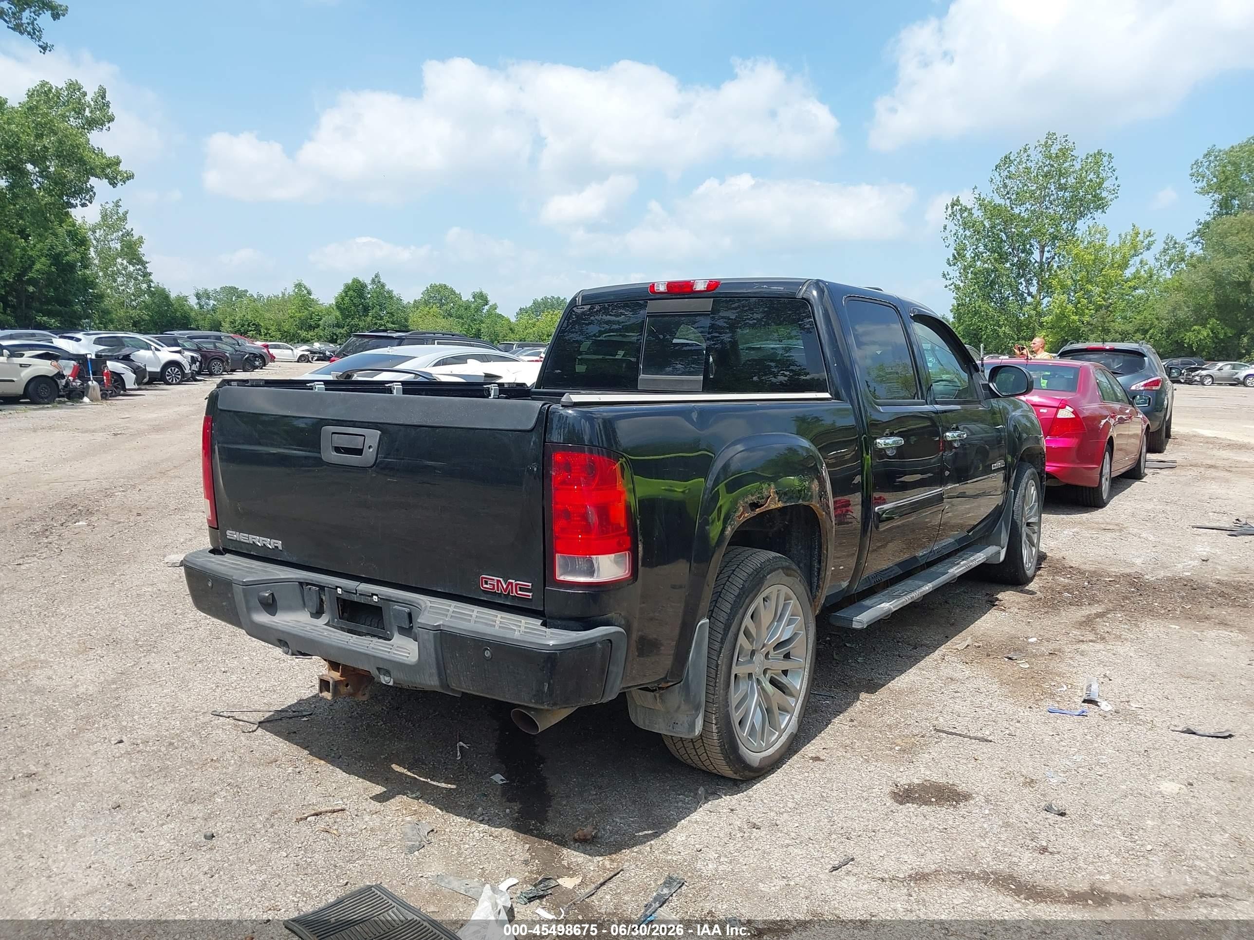 2011 Gmc Sierra 1500 Denali Черный vin: 3GTP2XE22BG331110