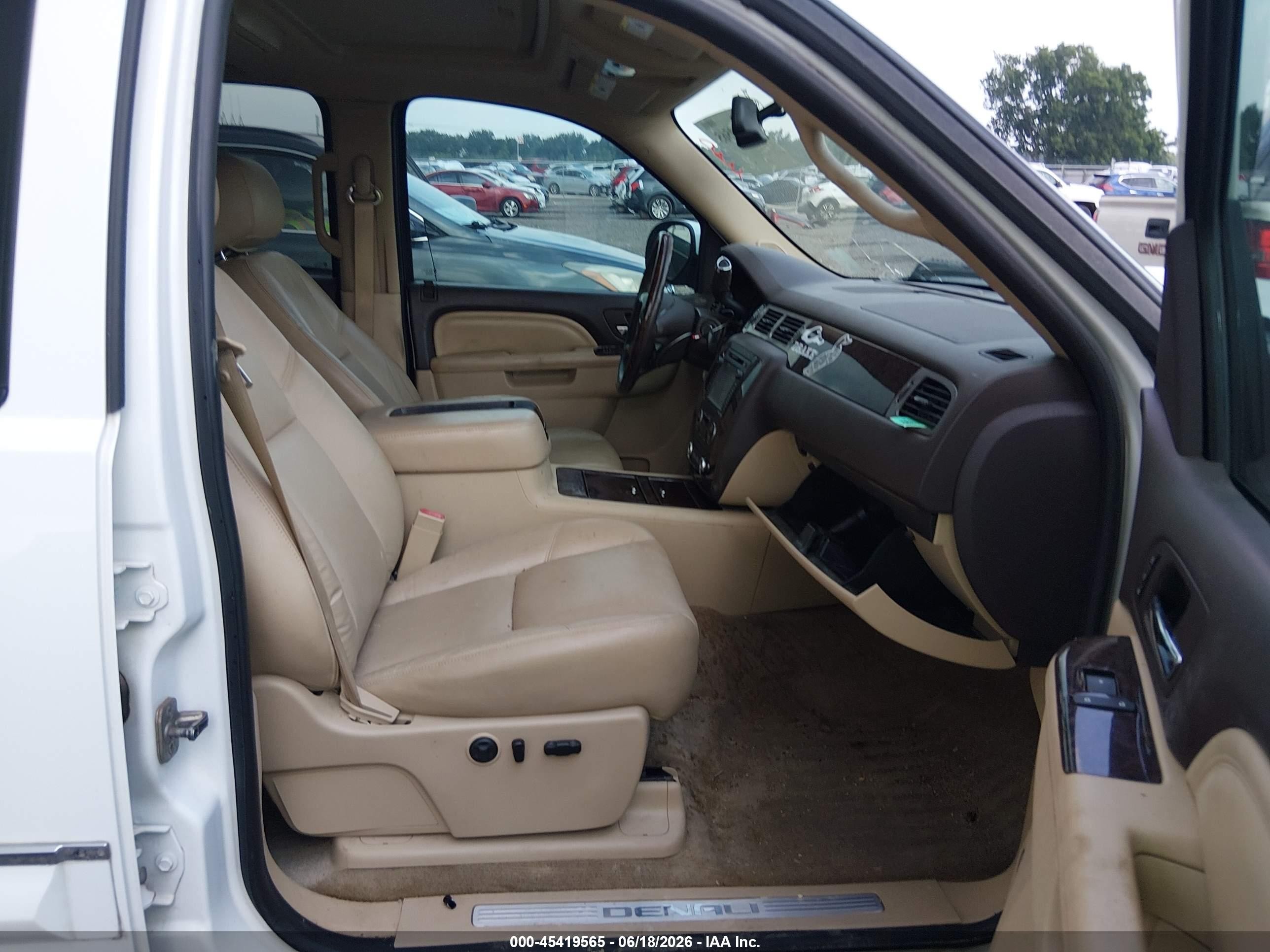 2012 Gmc Sierra 1500 Denali White vin: 3GTP2XE23CG131743