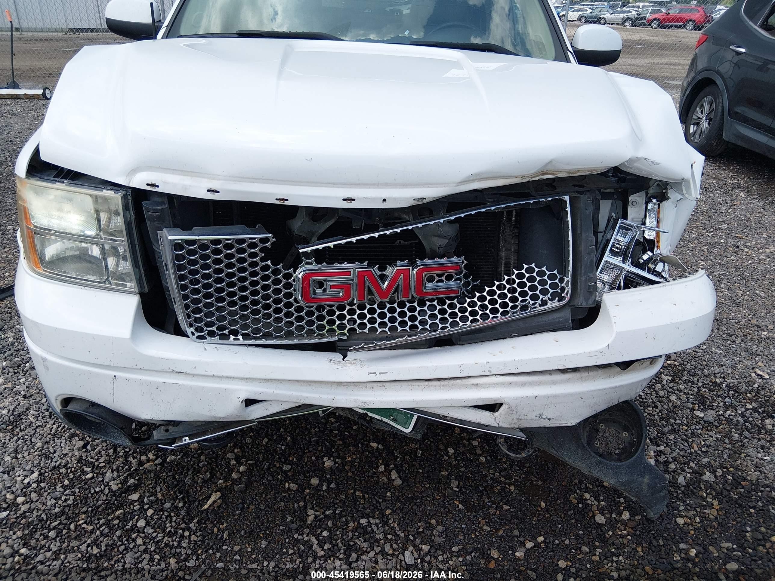 2012 Gmc Sierra 1500 Denali White vin: 3GTP2XE23CG131743