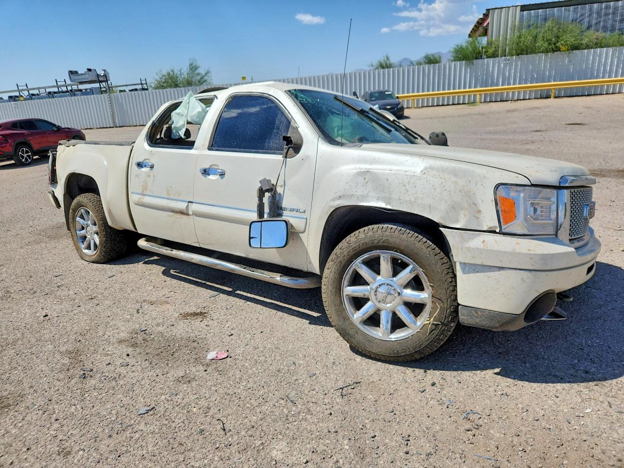 2011 Gmc Sierra K1500 Denali White vin: 3GTP2XE25BG166508