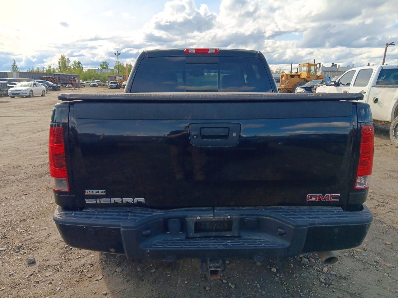 2011 Gmc Sierra K1500 Denali Black vin: 3GTP2XE25BG269301