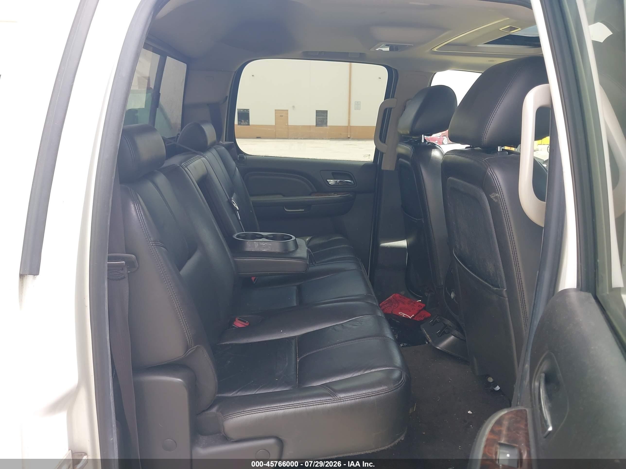 2011 Gmc Sierra 1500 Denali White vin: 3GTP2XE27BG198652