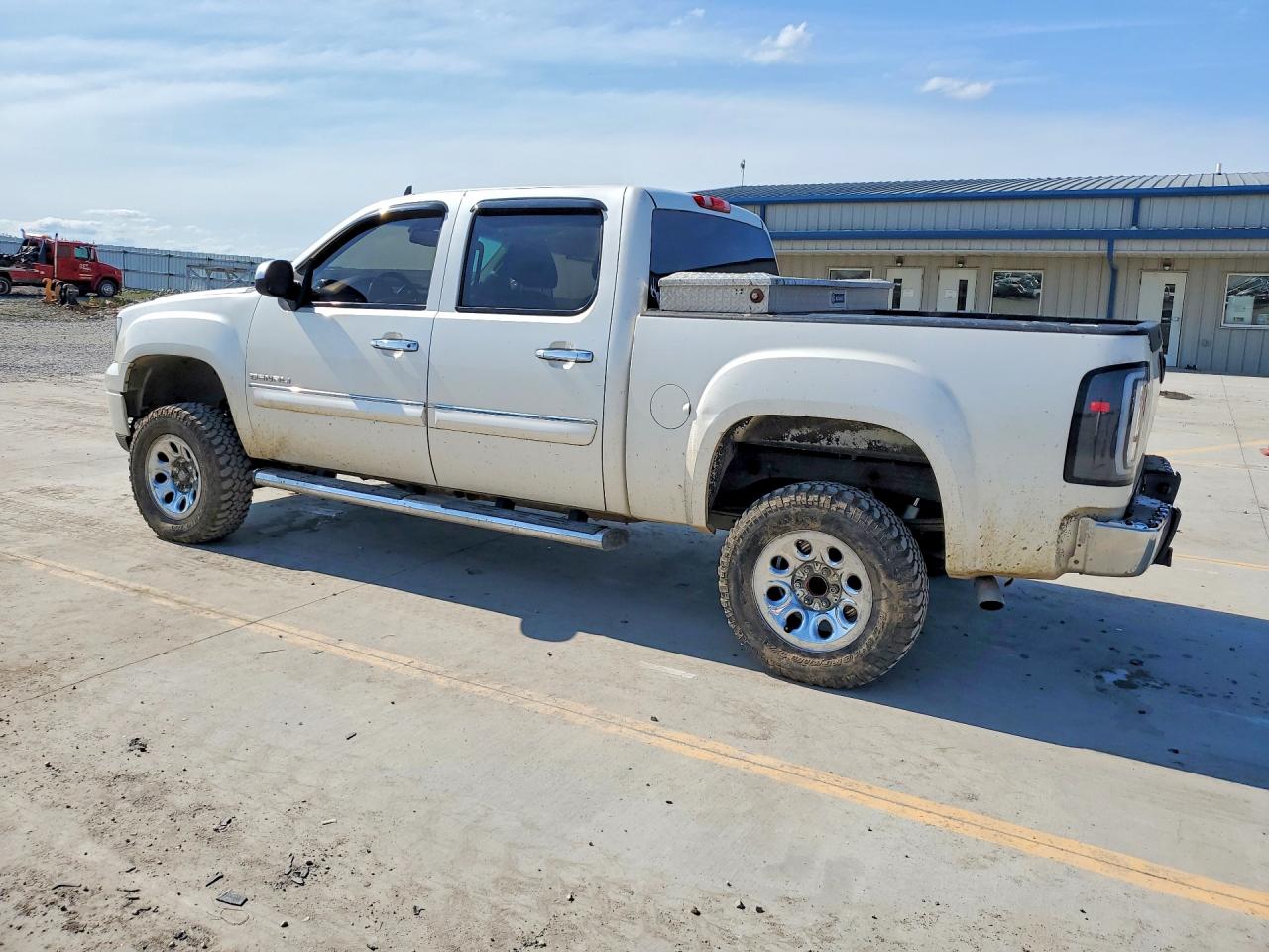 2011 Gmc Sierra K1500 Denali Белый vin: 3GTP2XE27BG404567