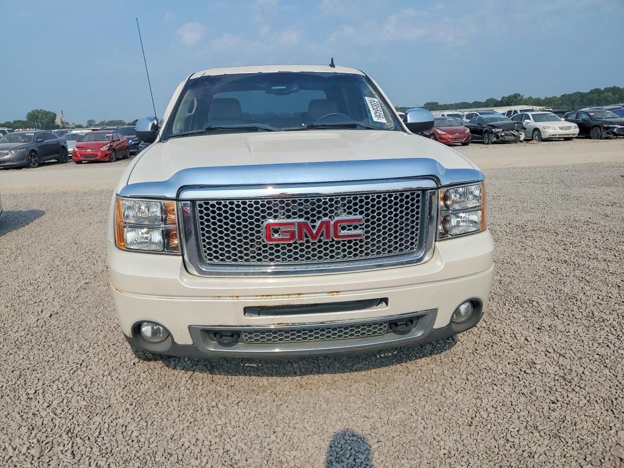 2011 Gmc Sierra K1500 Denali White vin: 3GTP2XE2XBG223835