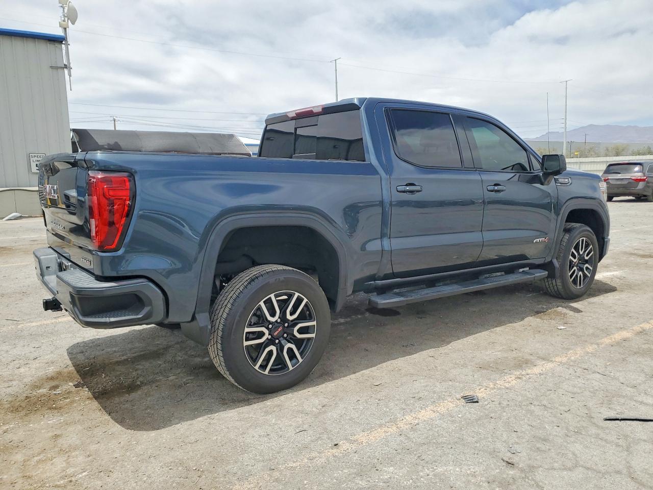 2020 Gmc Sierra K1500 At4 Blue vin: 3GTP9EED1LG425868