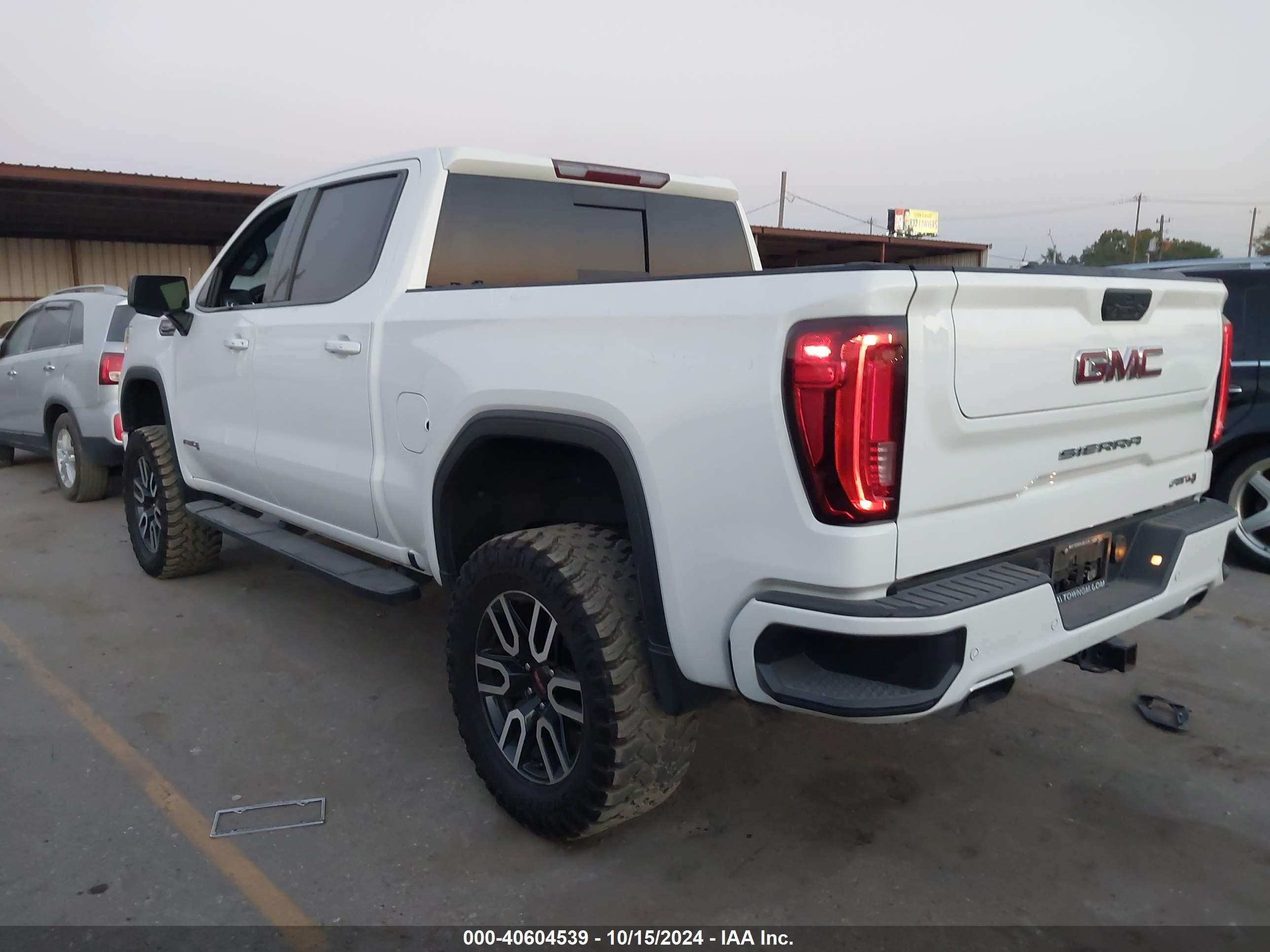 2020 Gmc Sierra 1500 4wd  Short Box At4 White vin: 3GTP9EEL4LG428352