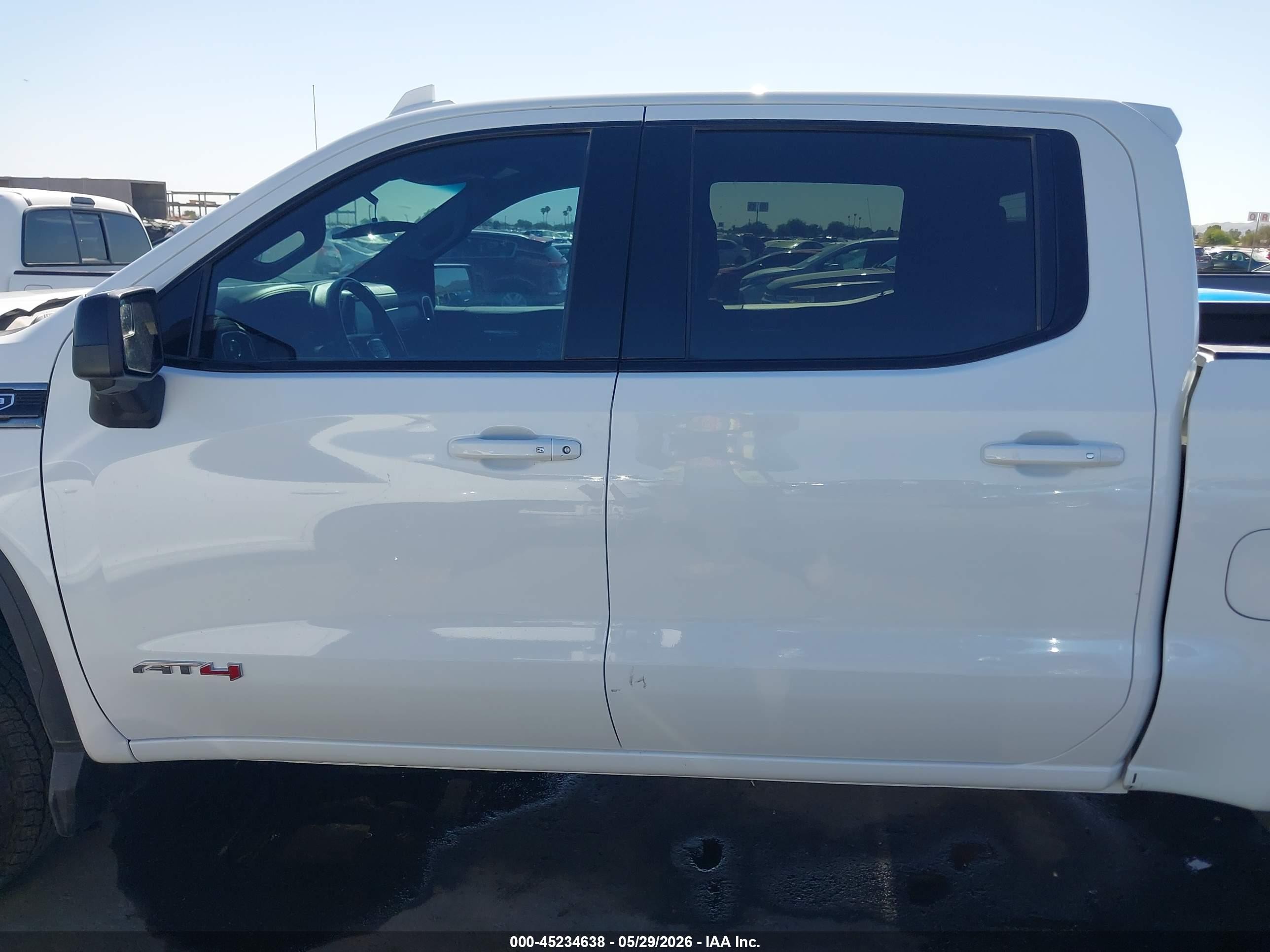 2021 Gmc Sierra 1500 4wd  Short Box At4 White vin: 3GTP9EEL6MG459670