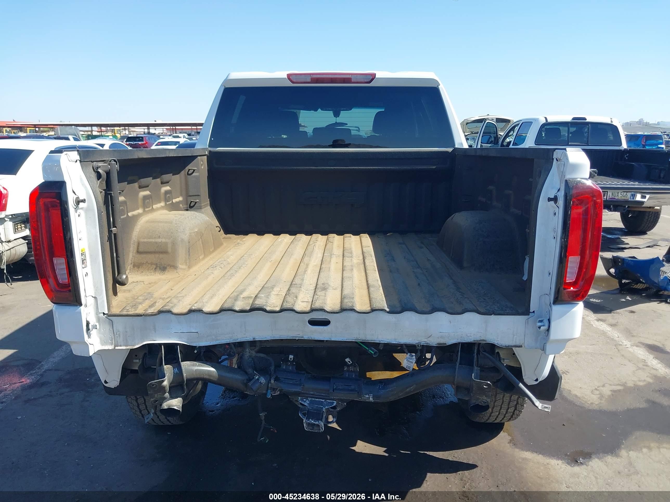 2021 Gmc Sierra 1500 4wd  Short Box At4 White vin: 3GTP9EEL6MG459670