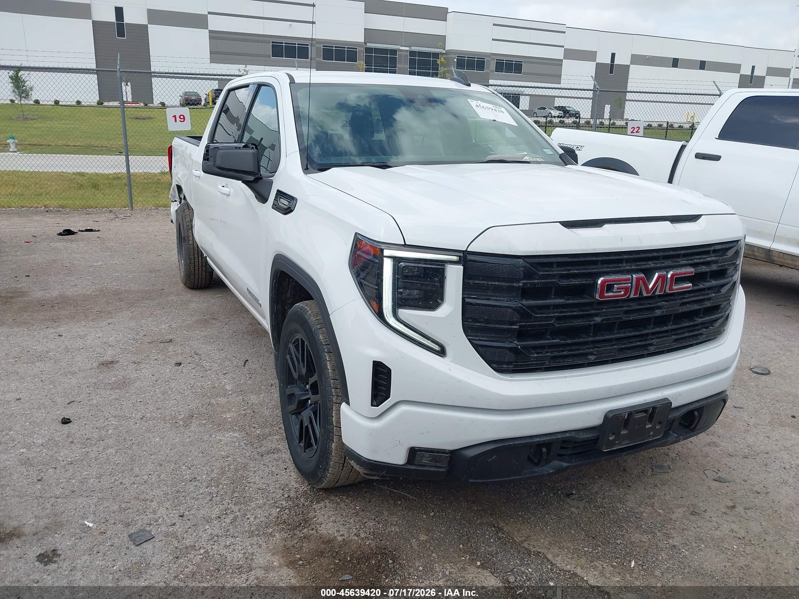 2025 Gmc Sierra 1500 2wd  Short Box Elevation White vin: 3GTPHCEK0SG214083