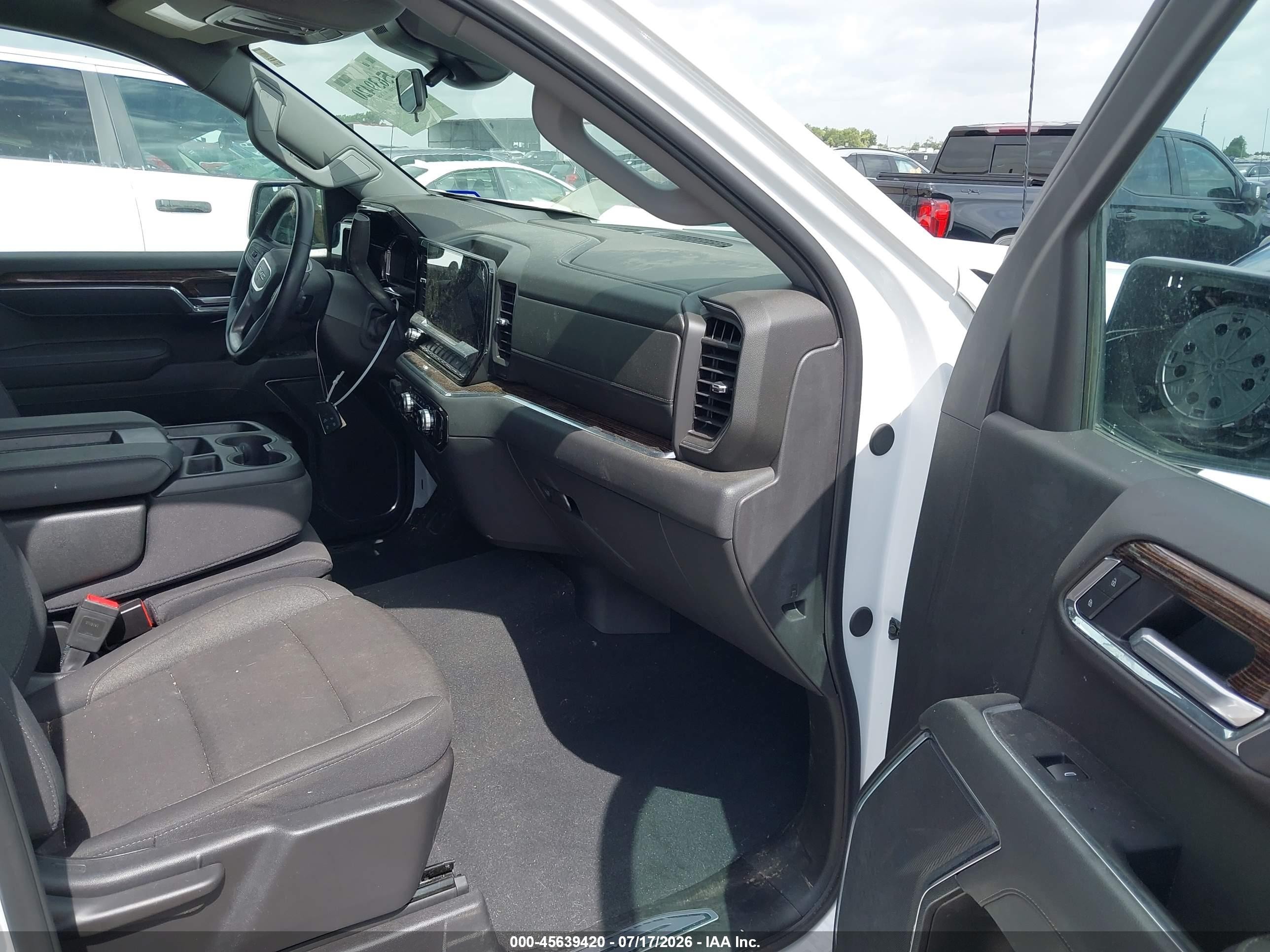 2025 Gmc Sierra 1500 2wd  Short Box Elevation White vin: 3GTPHCEK0SG214083