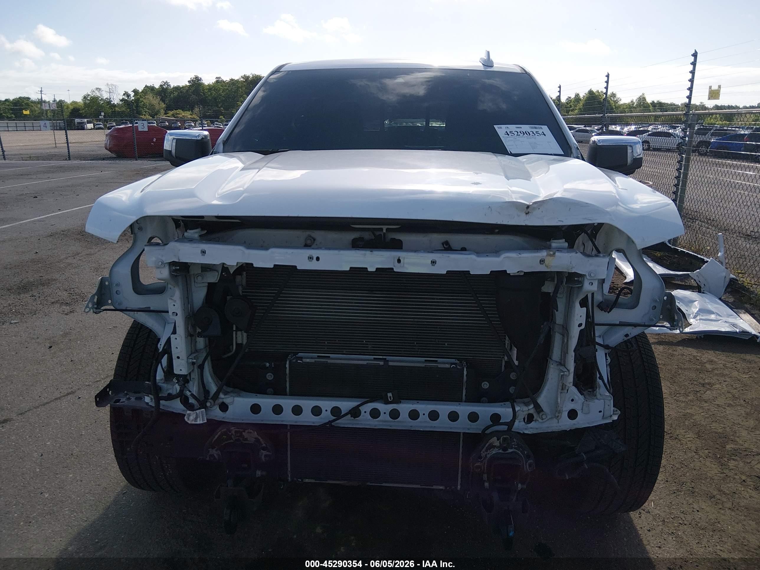 2022 Gmc Sierra 1500 2wd  Short Box Slt Белый vin: 3GTPHDET5NG546653