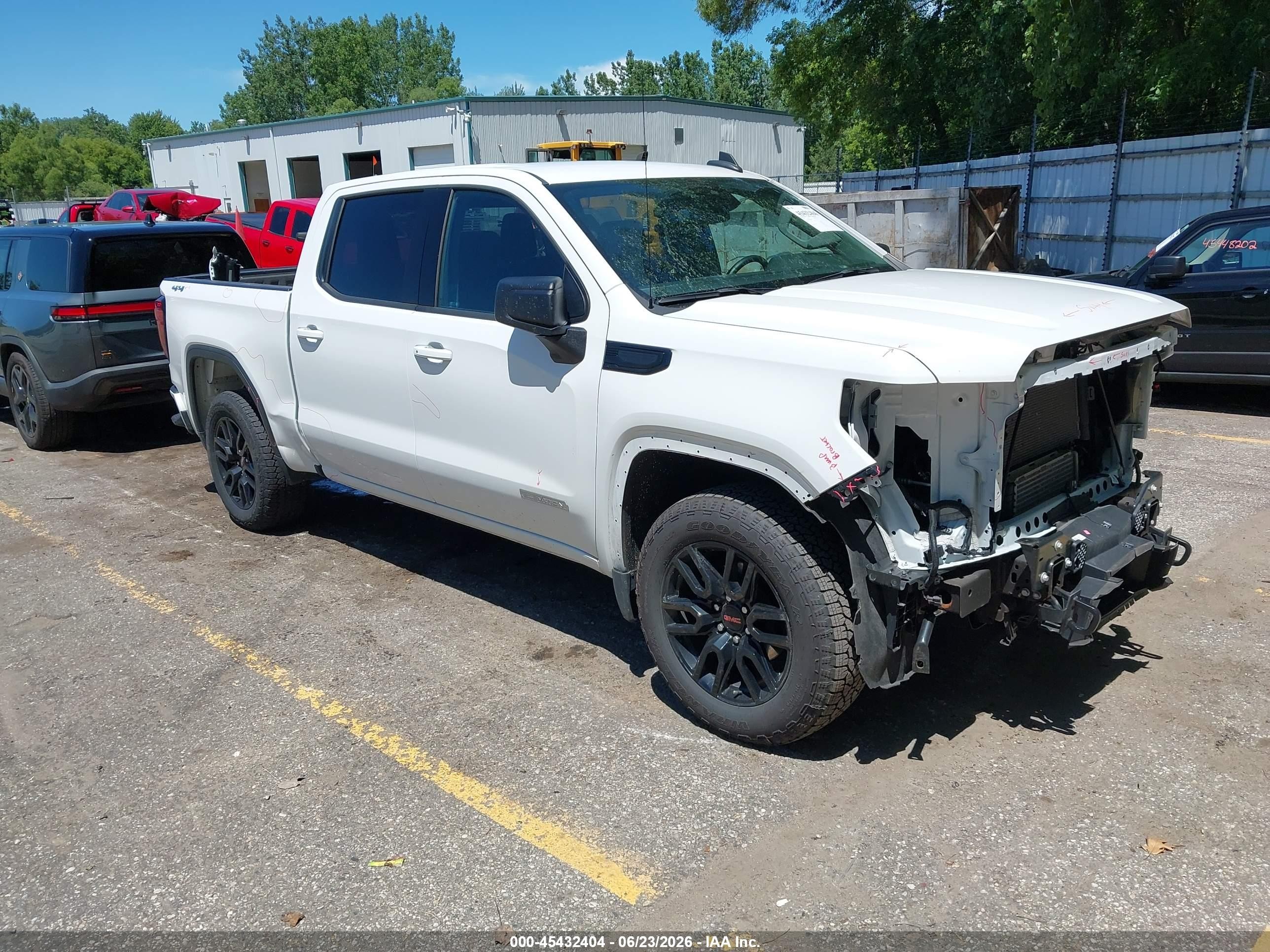 2024 Gmc Sierra 1500 4wd  Short Box Elevation With 3vl White vin: 3GTPUJEK0RG249233