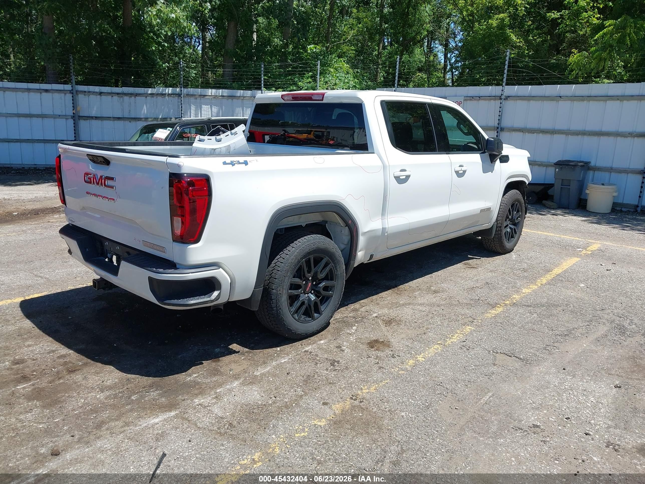 2024 Gmc Sierra 1500 4wd  Short Box Elevation With 3vl Белый vin: 3GTPUJEK0RG249233