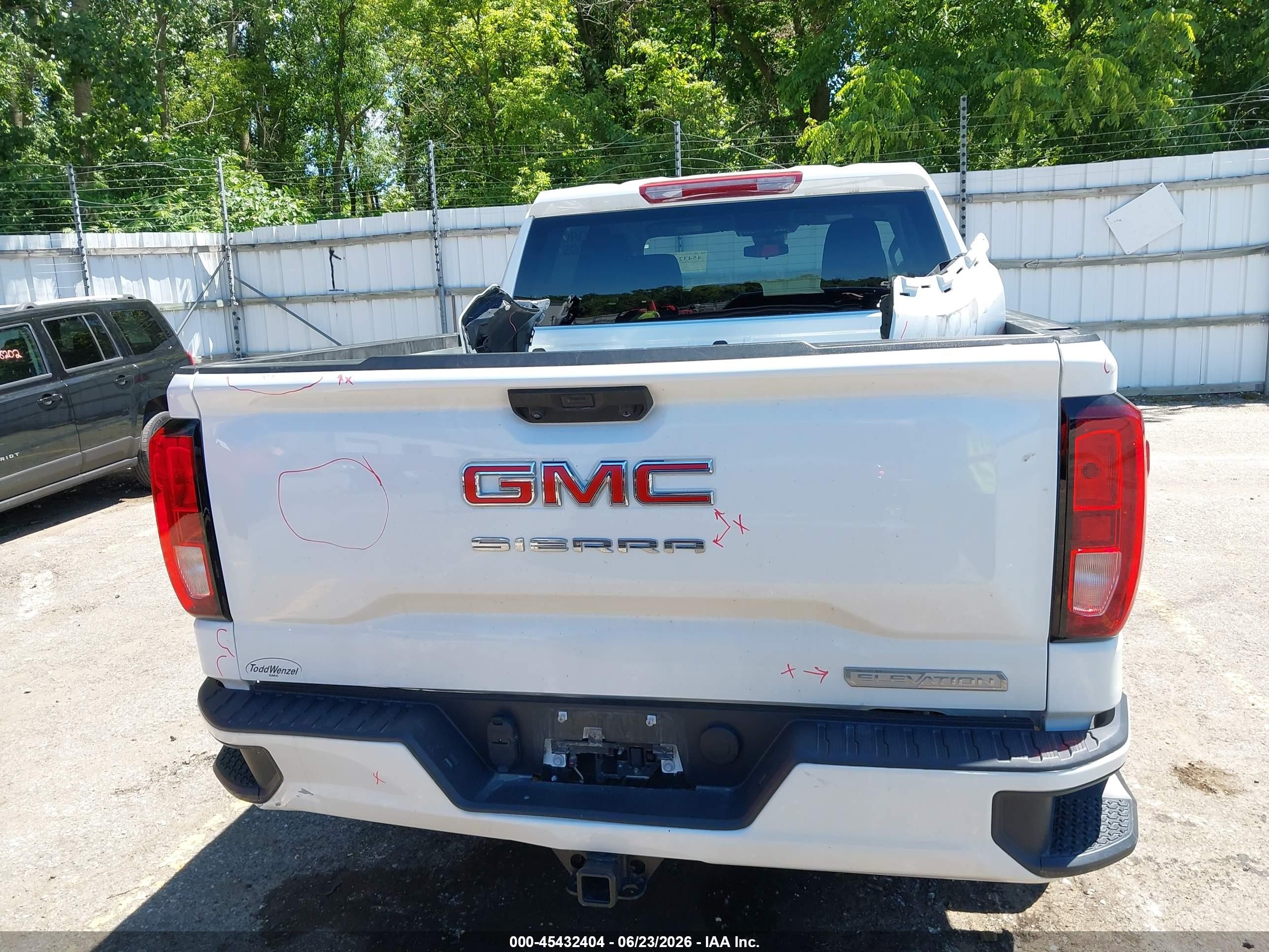 2024 Gmc Sierra 1500 4wd  Short Box Elevation With 3vl Белый vin: 3GTPUJEK0RG249233