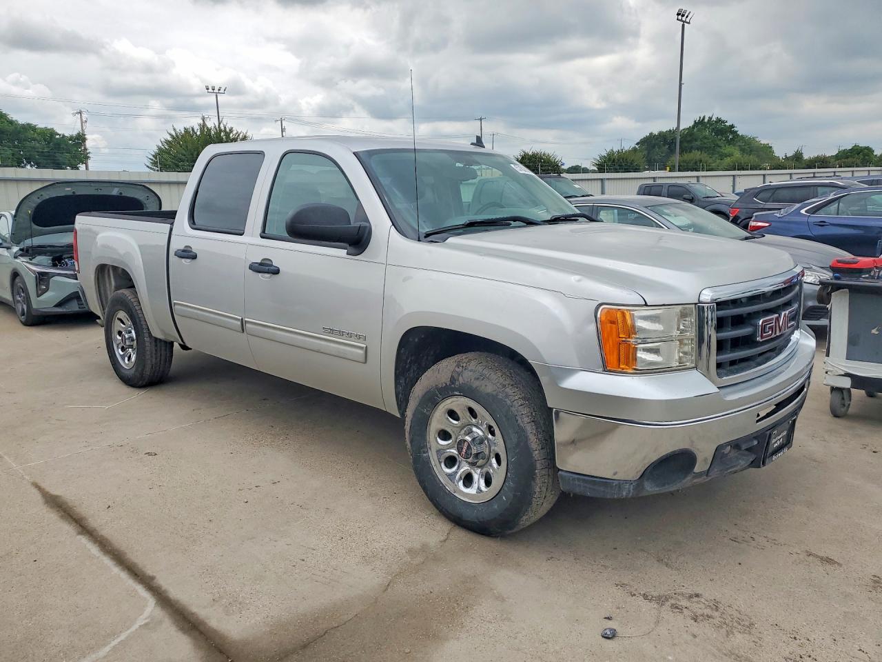 2010 Gmc Sierra C1500 Sl Серебряный vin: 3GTRCUEA6AG123399