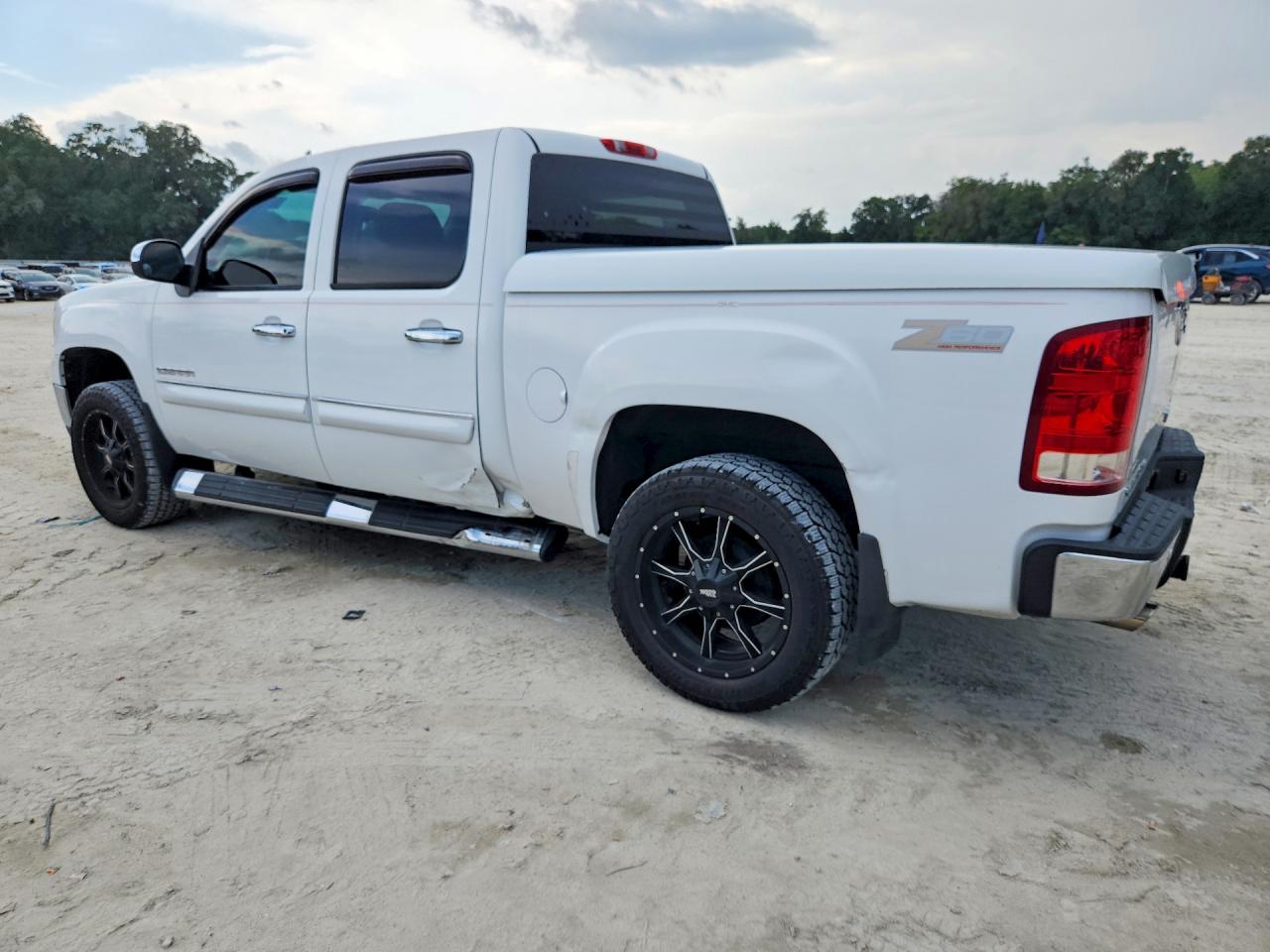 2010 Gmc Sierra C1500 Sle White vin: 3GTRCVE00AG205867