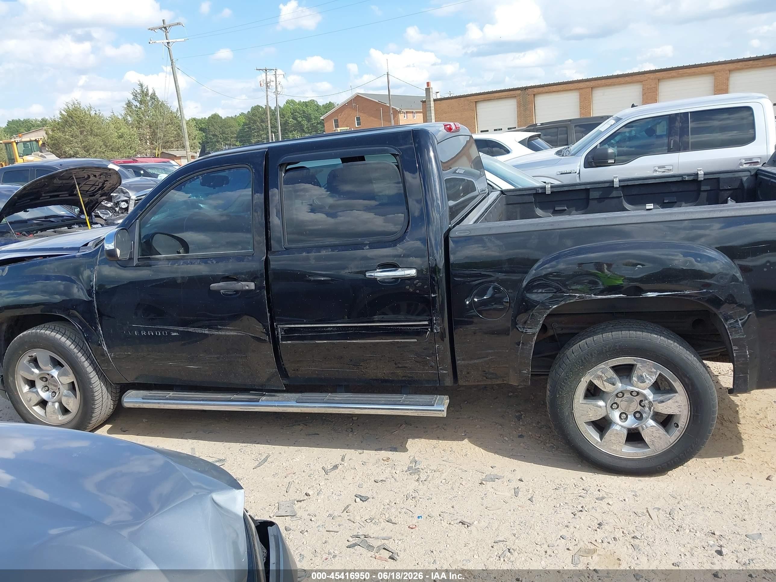 2010 Gmc Sierra 1500 Sle Black vin: 3GTRCVE00AG245494