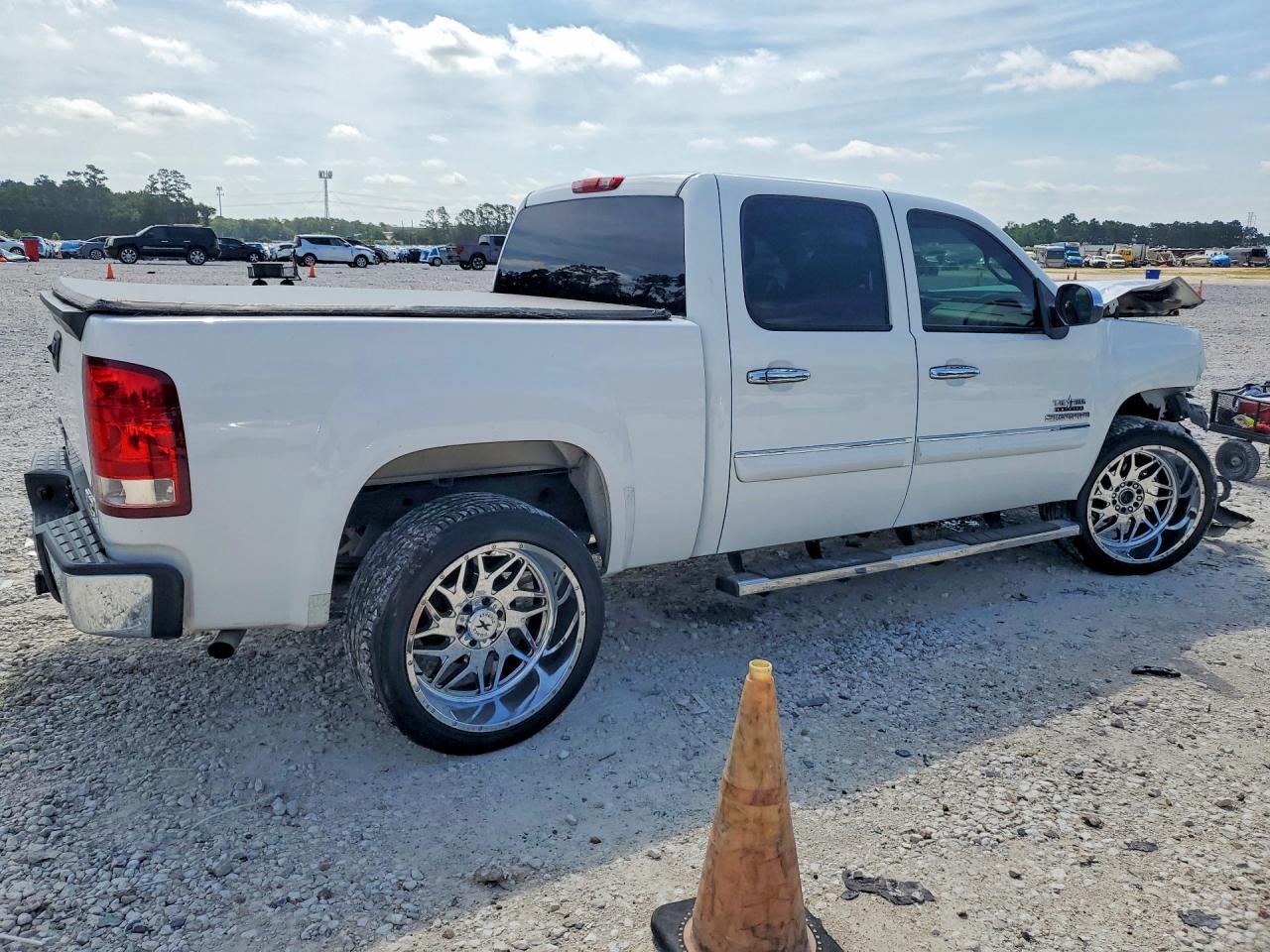 2010 Gmc Sierra C1500 Sle White vin: 3GTRCVE05AG101617