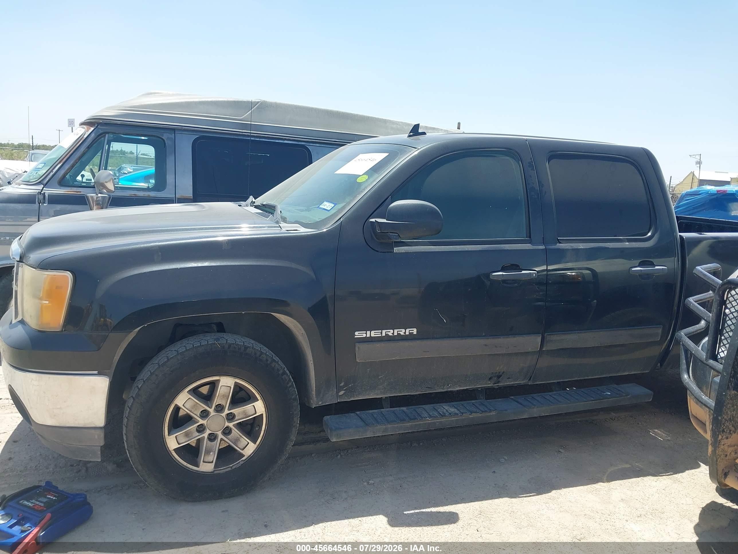 2010 Gmc Sierra 1500 Sle Black vin: 3GTRKVE35AG238859