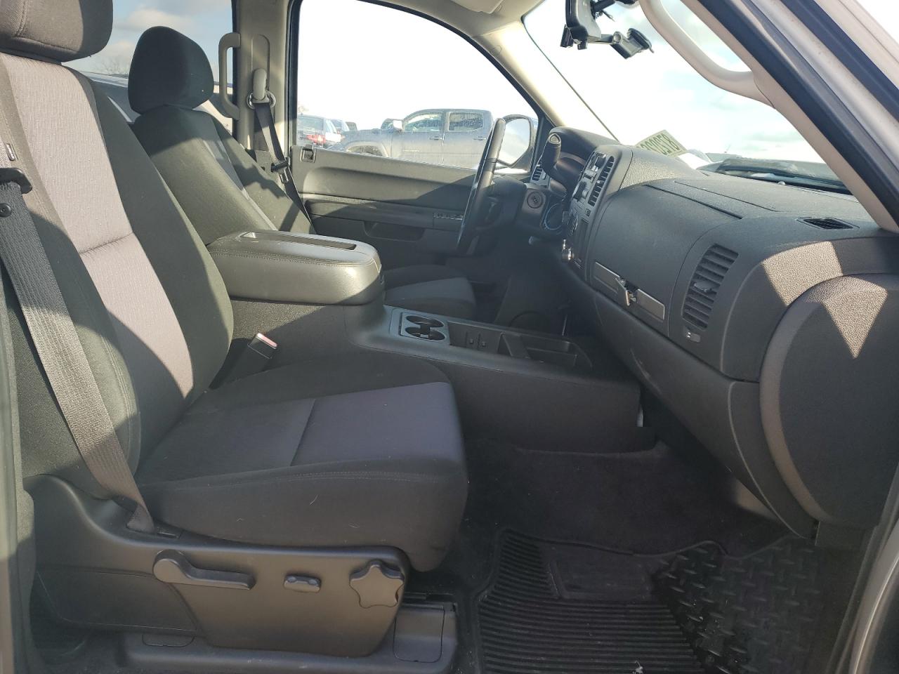 2010 Gmc Sierra K1500 Sle White vin: 3GTRKVE37AG183217