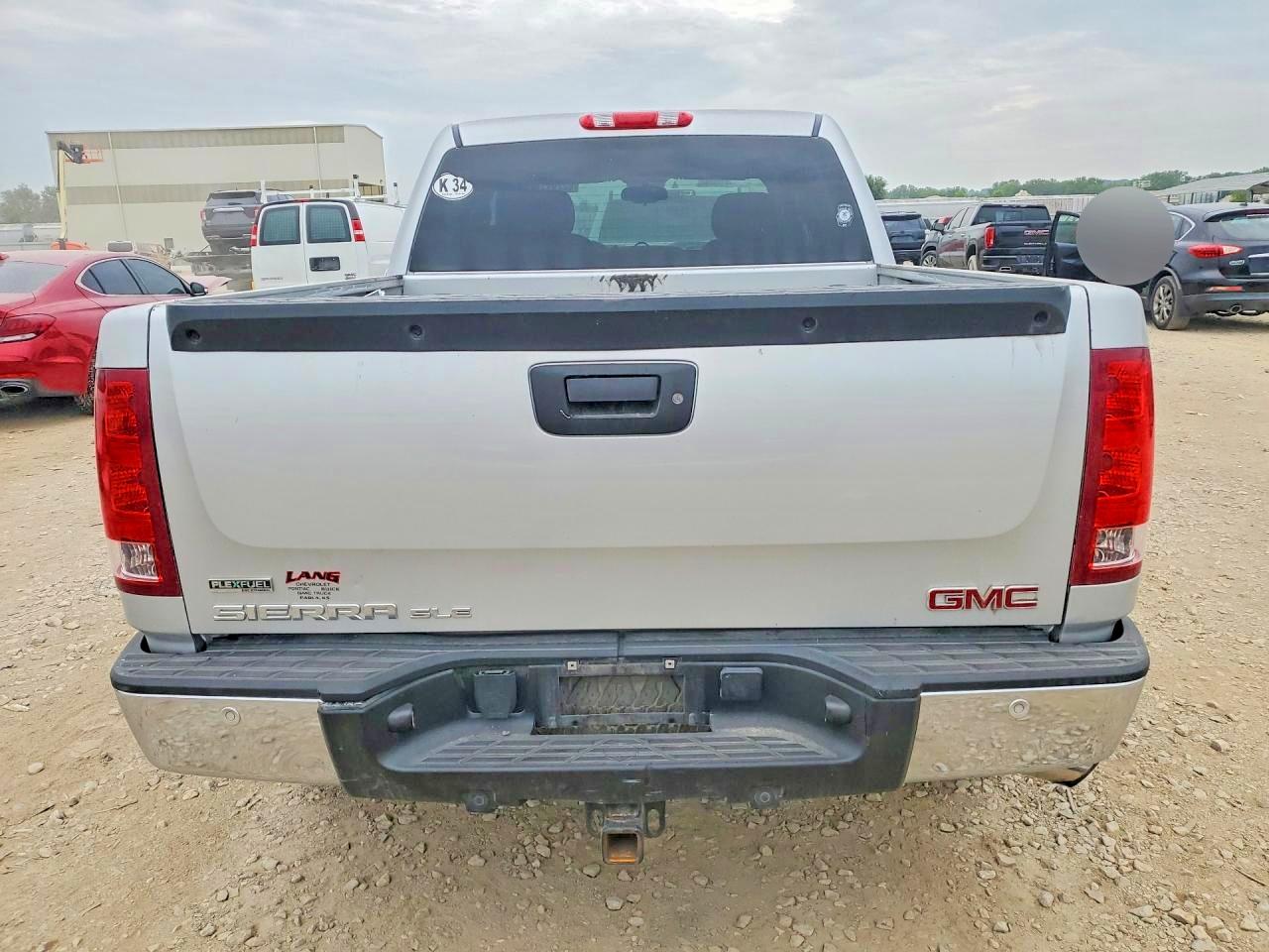 2010 Gmc Uk Silver vin: 3GTRKVE39AG231090