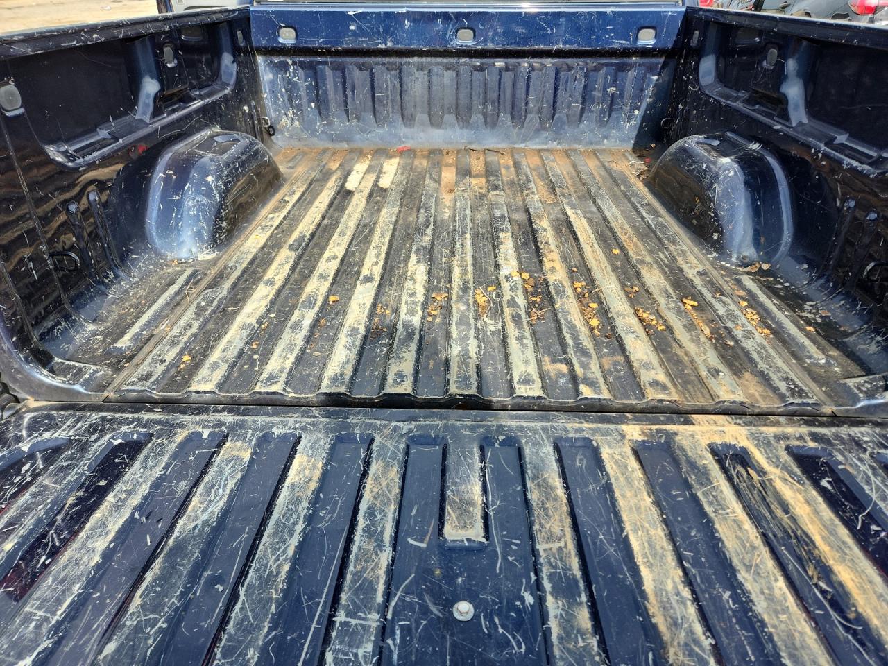 2010 Gmc Sierra K1500 Sle Синий vin: 3GTRKVE3XAG256046 Damage: Inside Bed, Multiple Scratches Heavy, 10 Or More