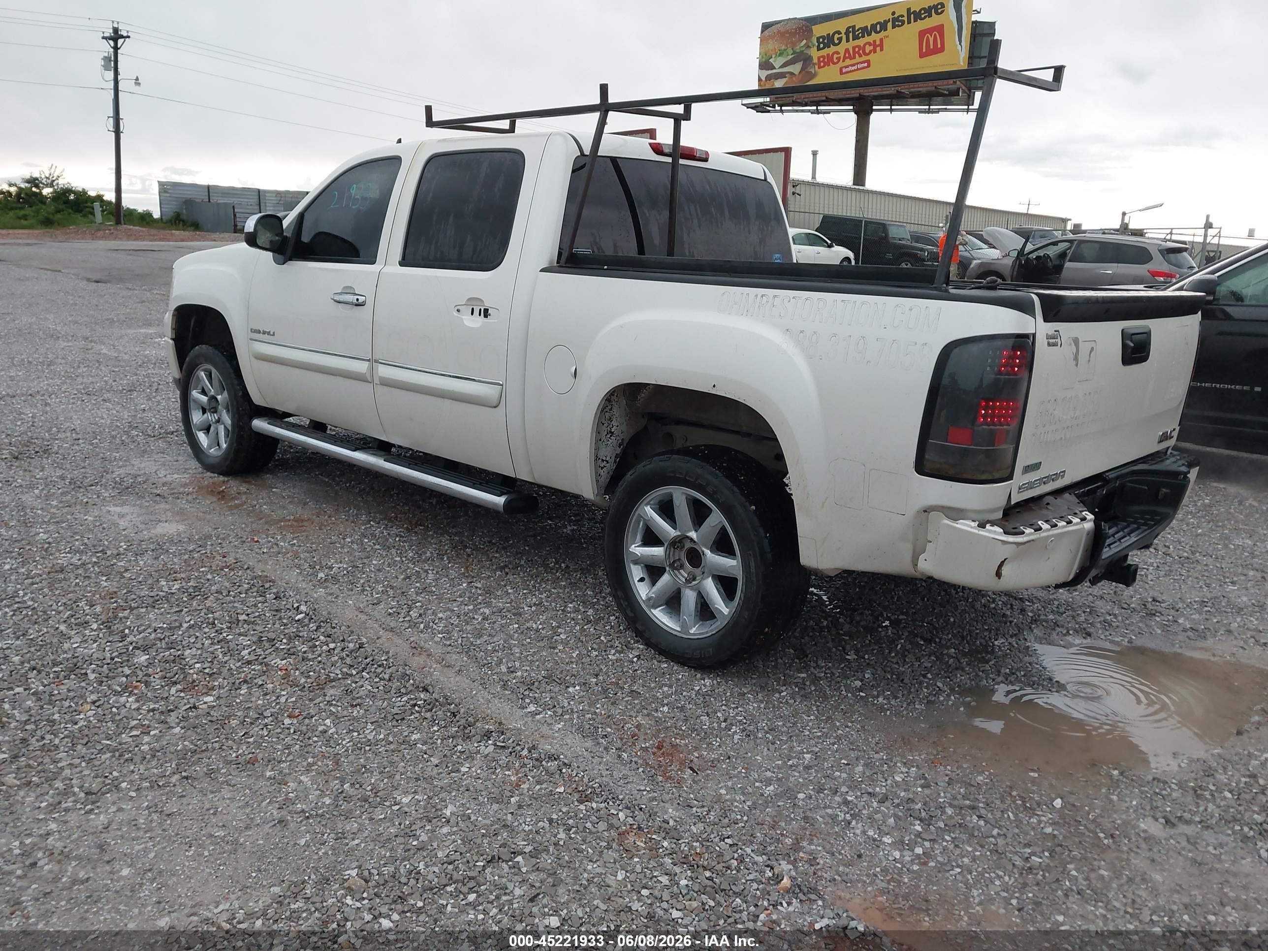 2010 Gmc Sierra 1500 Denali White vin: 3GTRKXE20AG221826