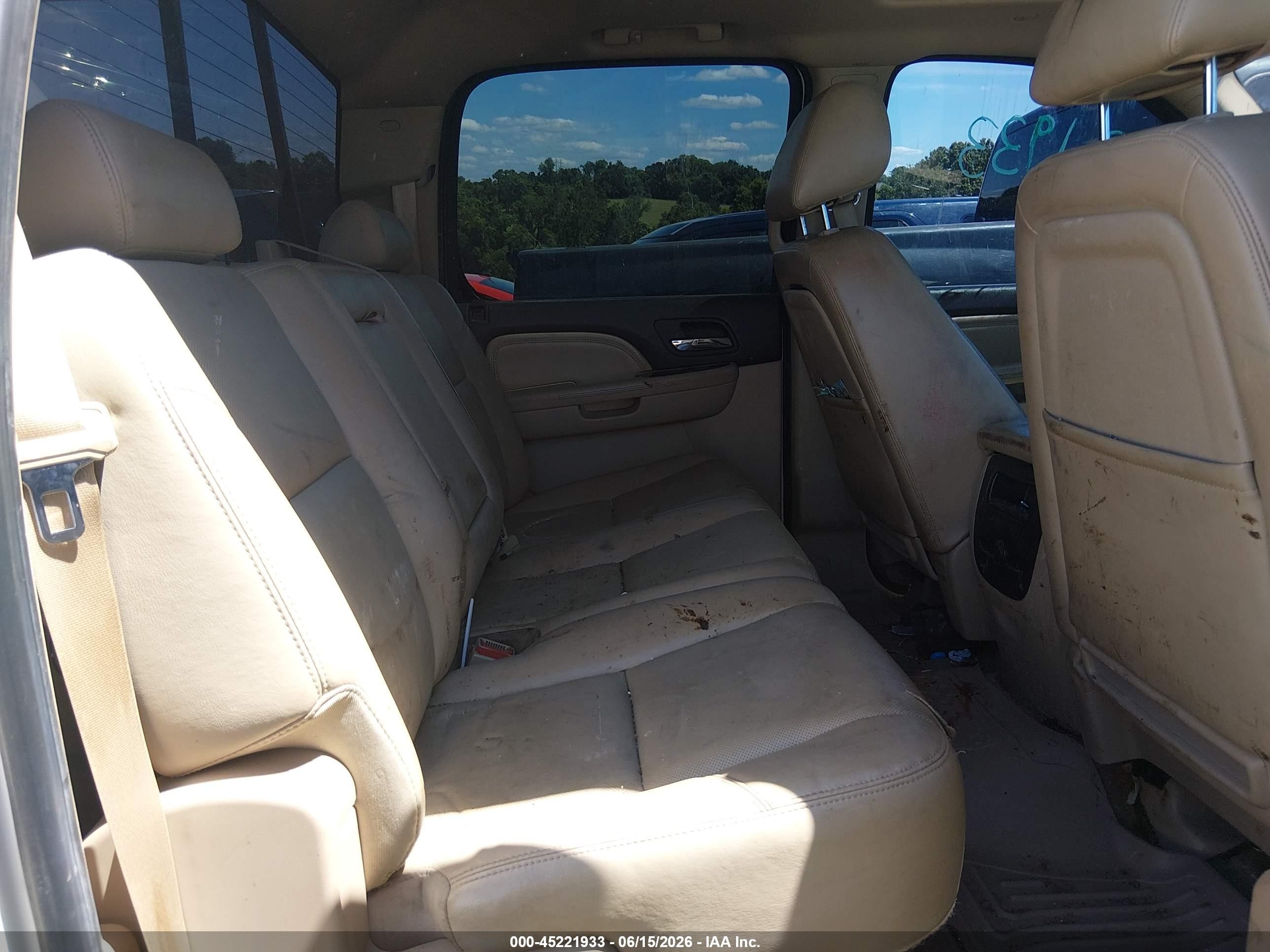 2010 Gmc Sierra 1500 Denali White vin: 3GTRKXE20AG221826