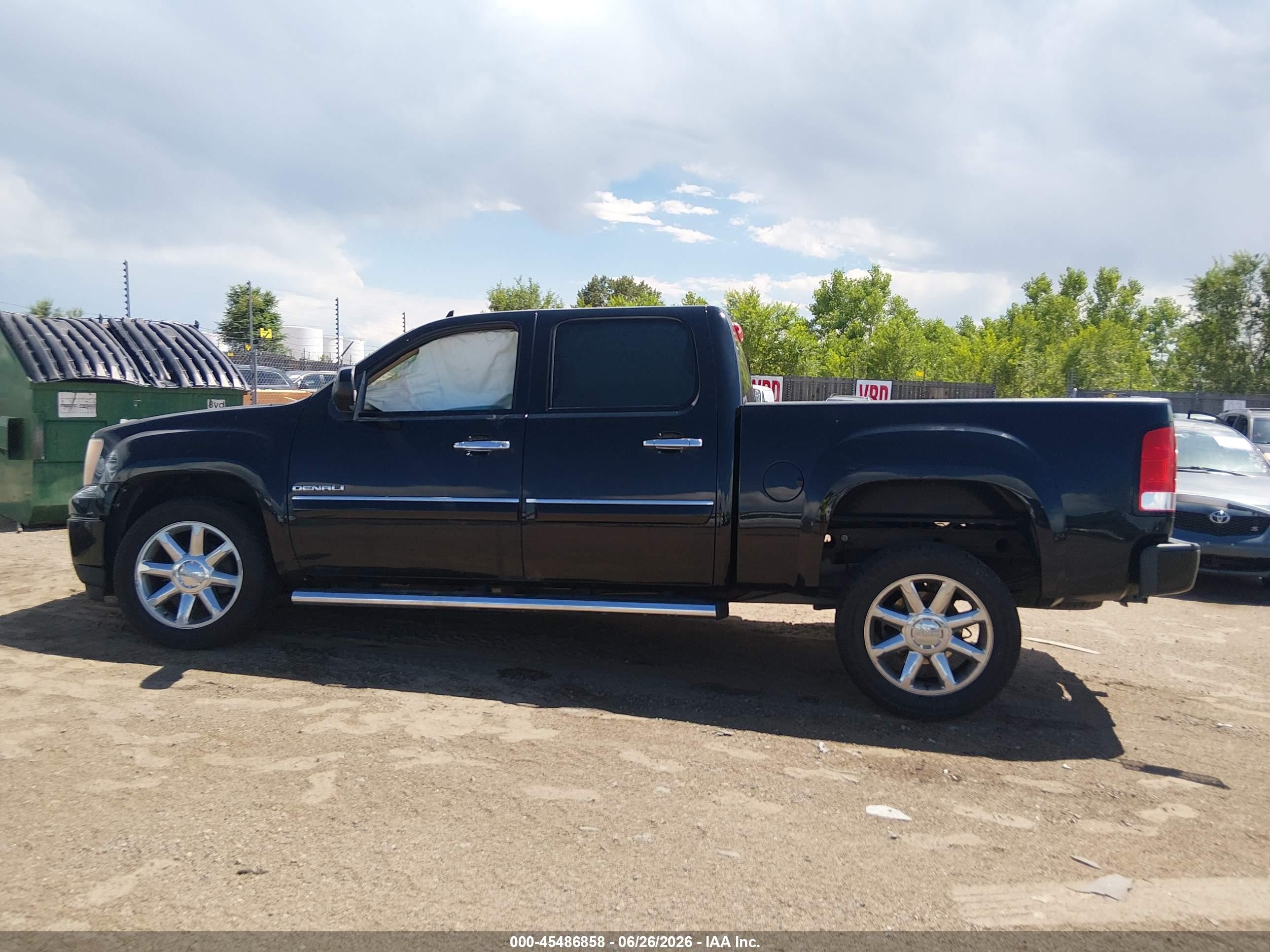 2010 Gmc Sierra 1500 Denali Черный vin: 3GTRKXE20AG230302