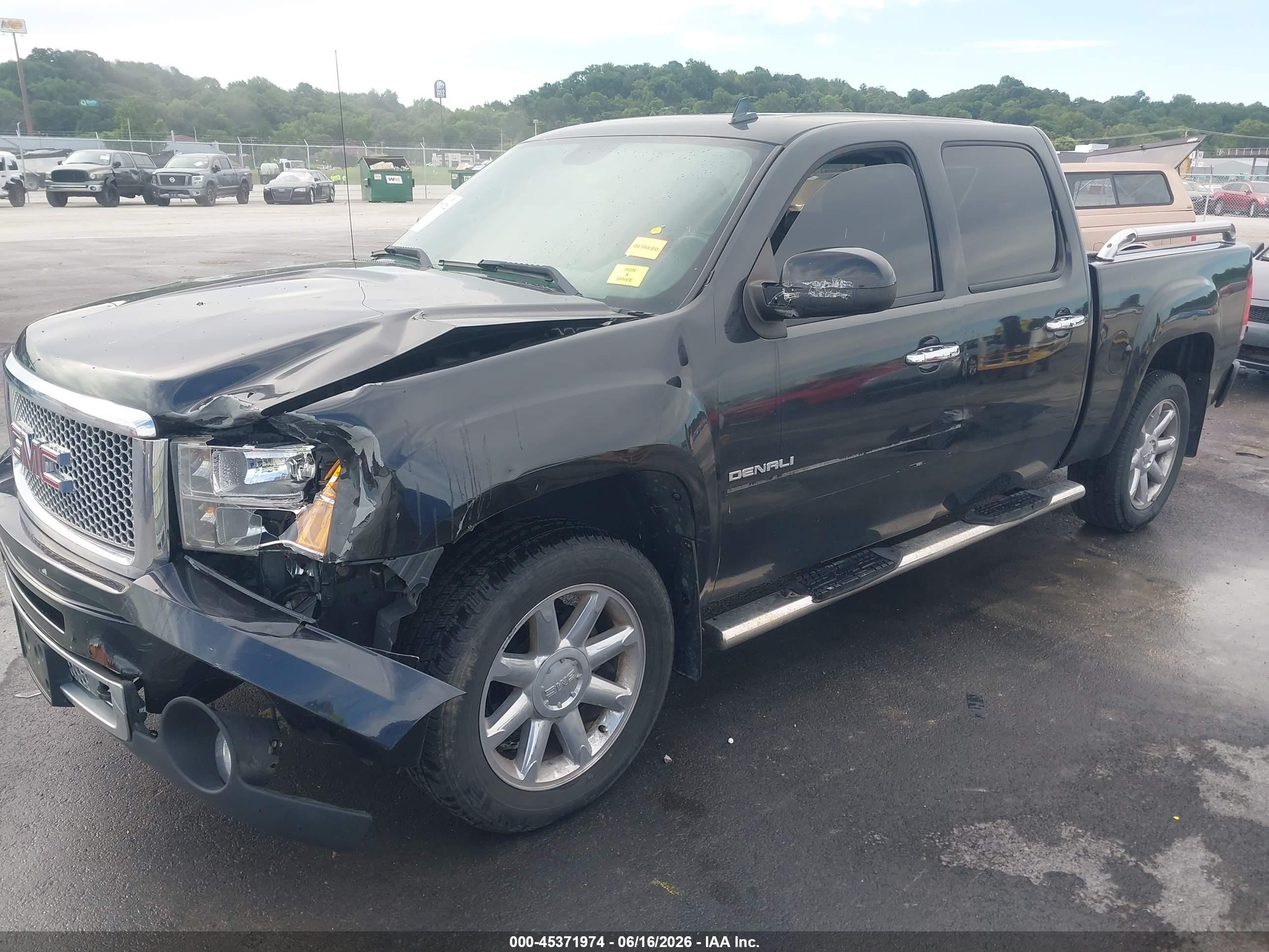 2010 Gmc Sierra 1500 Denali Black vin: 3GTRKXE21AG209135