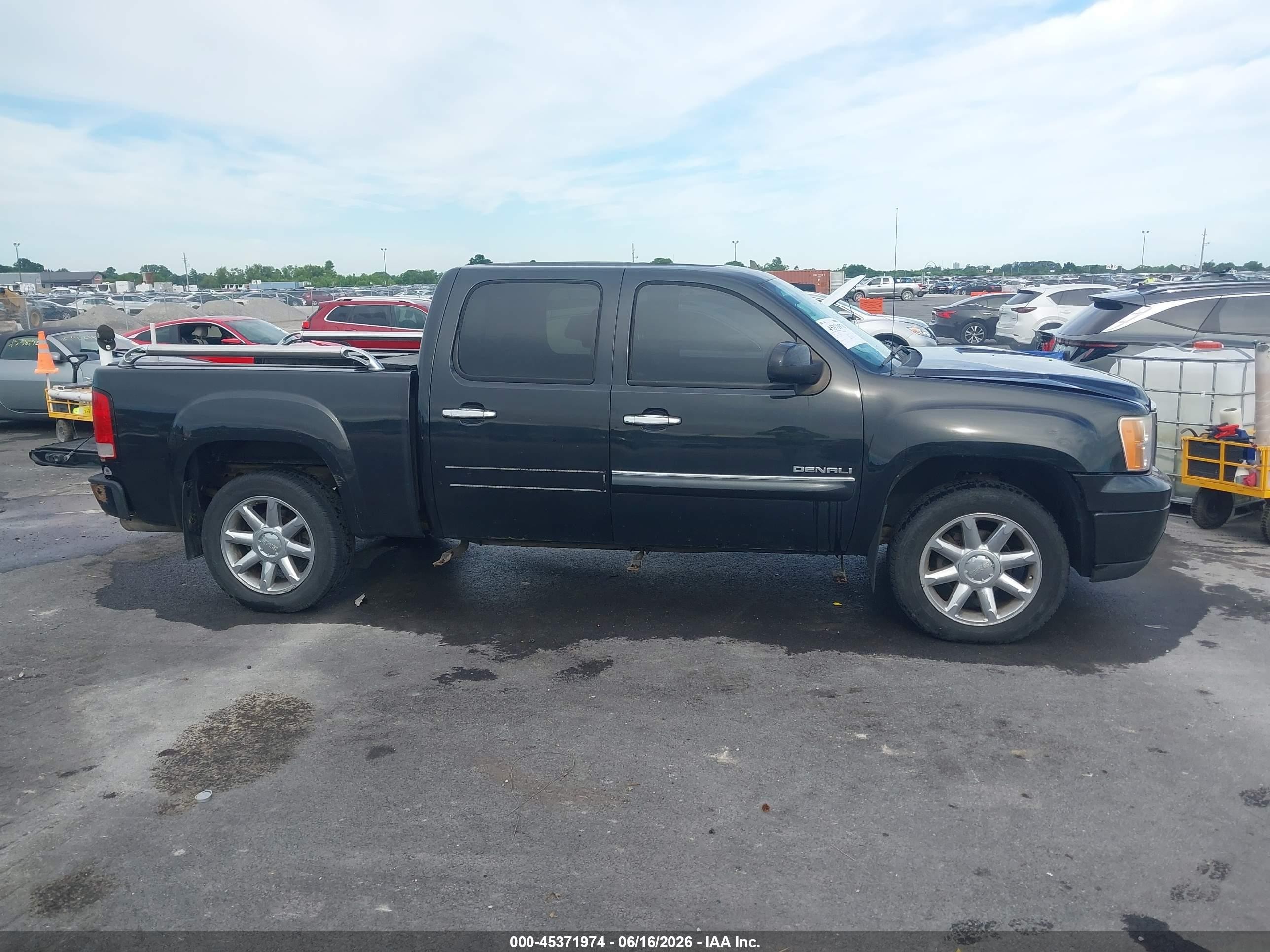 2010 Gmc Sierra 1500 Denali Black vin: 3GTRKXE21AG209135