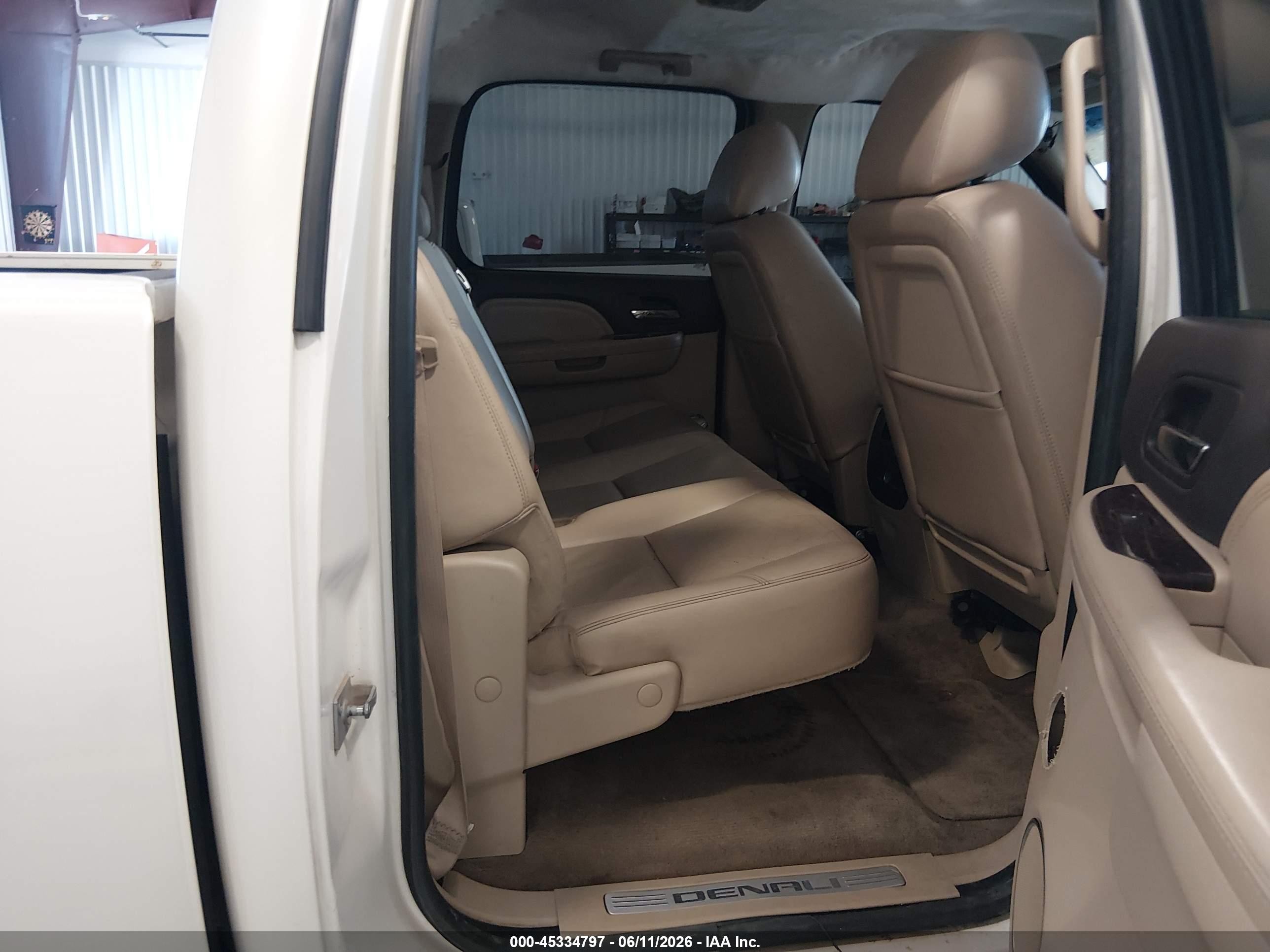 2010 Gmc Sierra 1500 Denali Белый vin: 3GTRKXE26AG180988