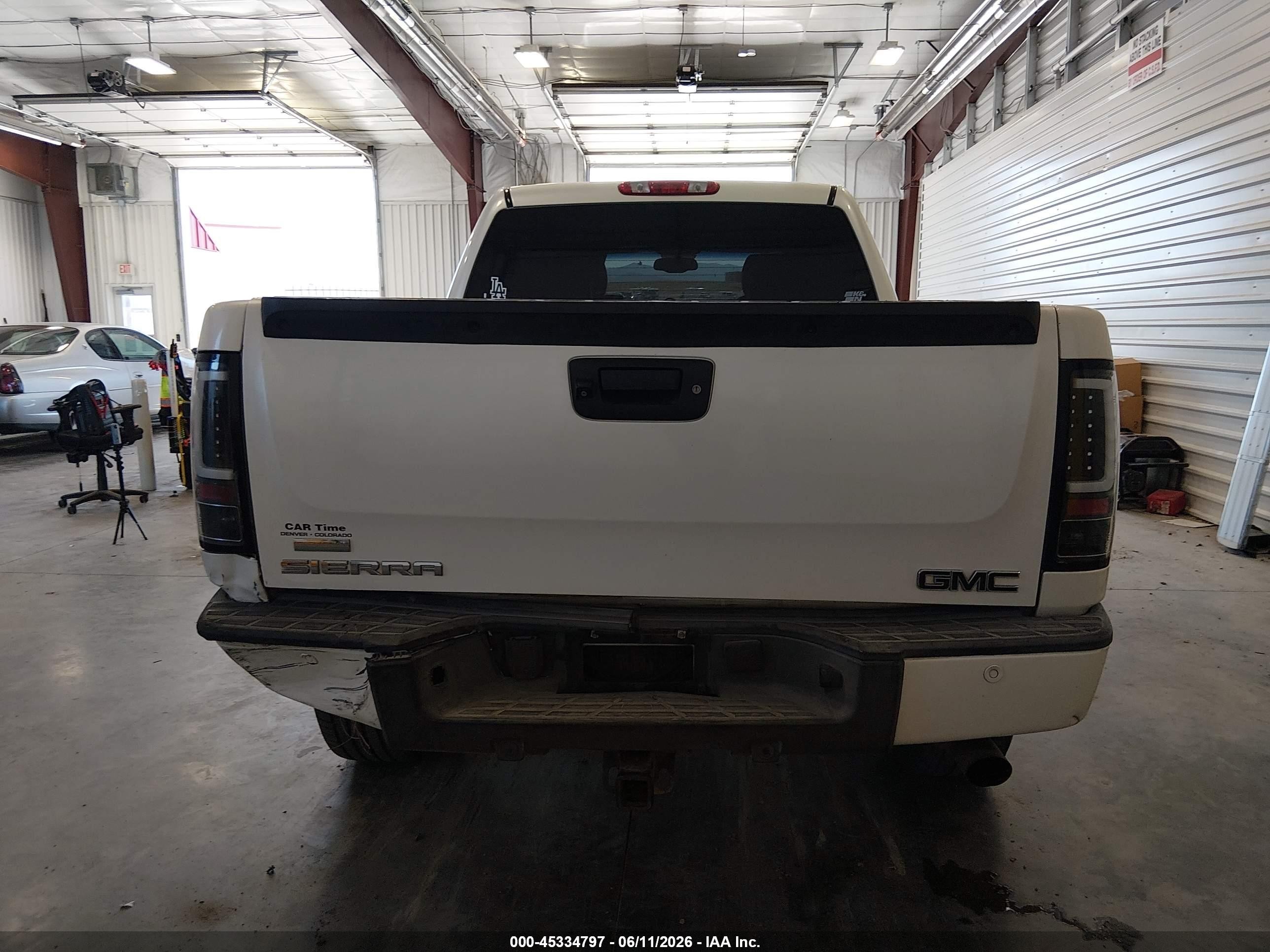 2010 Gmc Sierra 1500 Denali Белый vin: 3GTRKXE26AG180988