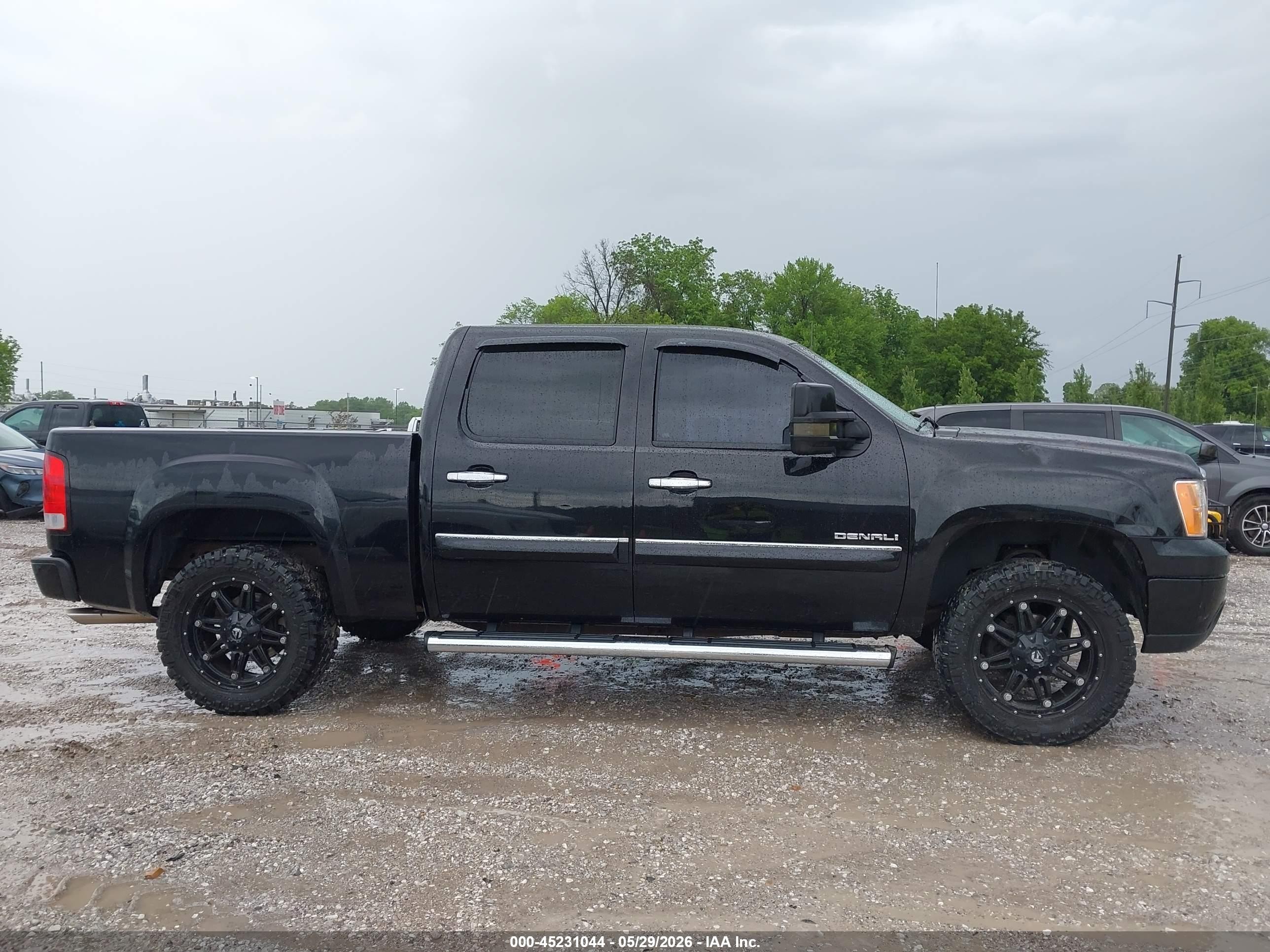 2010 Gmc Sierra 1500 Denali Black vin: 3GTRKXE26AG203220