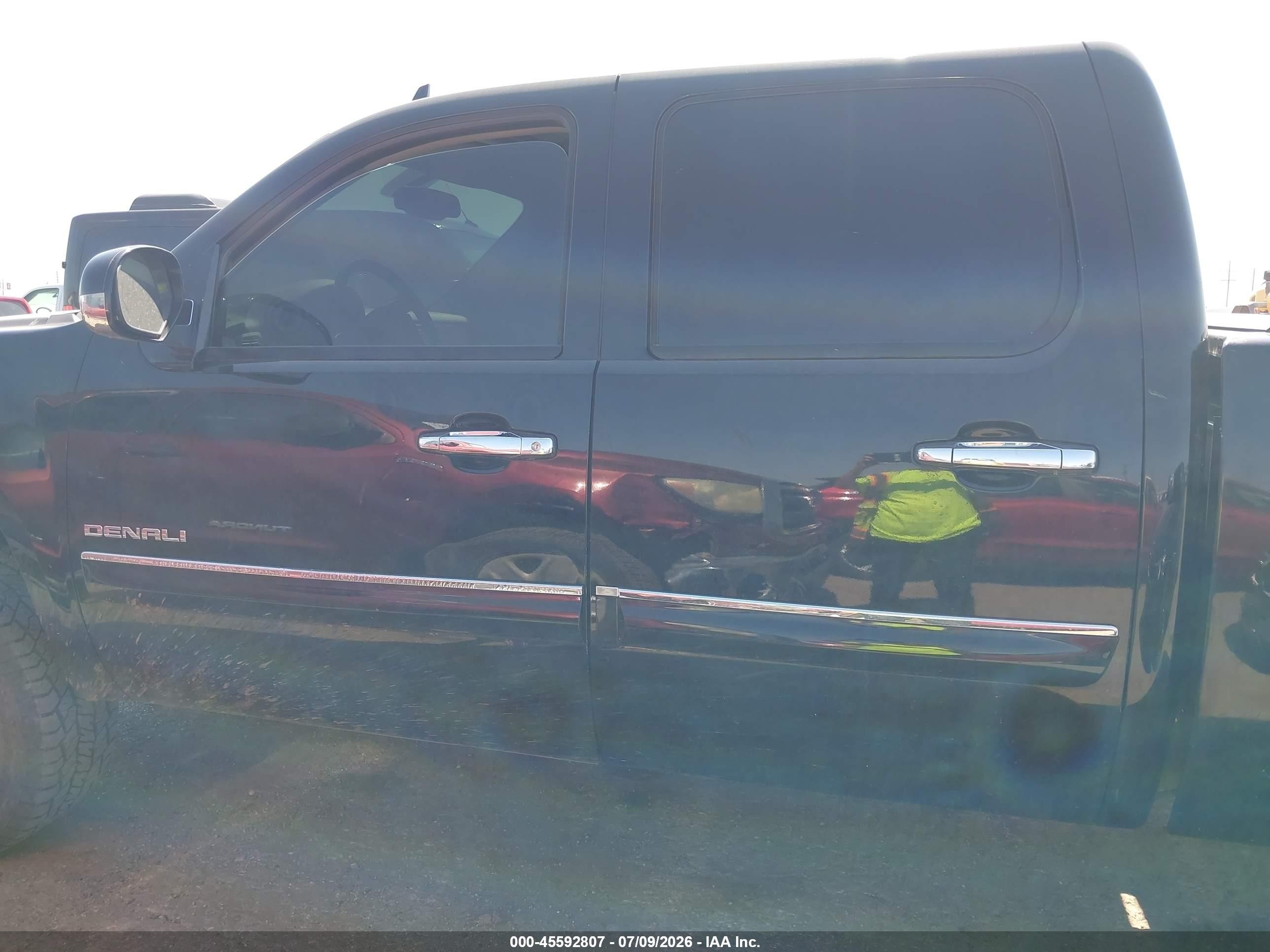 2010 Gmc Sierra 1500 Denali Black vin: 3GTRKXE29AG189166