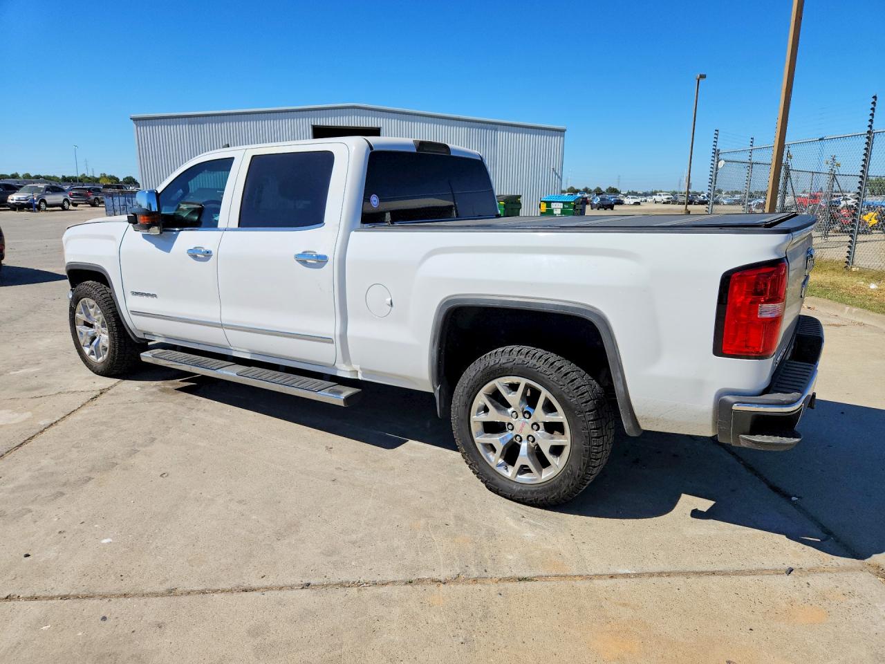 2015 Gmc Sierra C1500 Slt White vin: 3GTU1VEC2FG448470