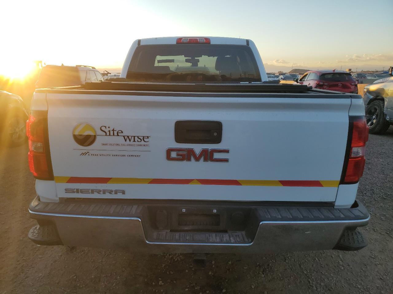 2017 Gmc Sierra K1500 White vin: 3GTU2LEC6HG260488